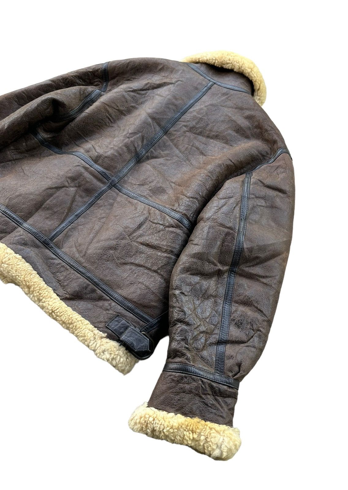 Vintage Vintage B-3 sheepskin jacket Size US L / EU 52-54 / 3 - 14 Thumbnail