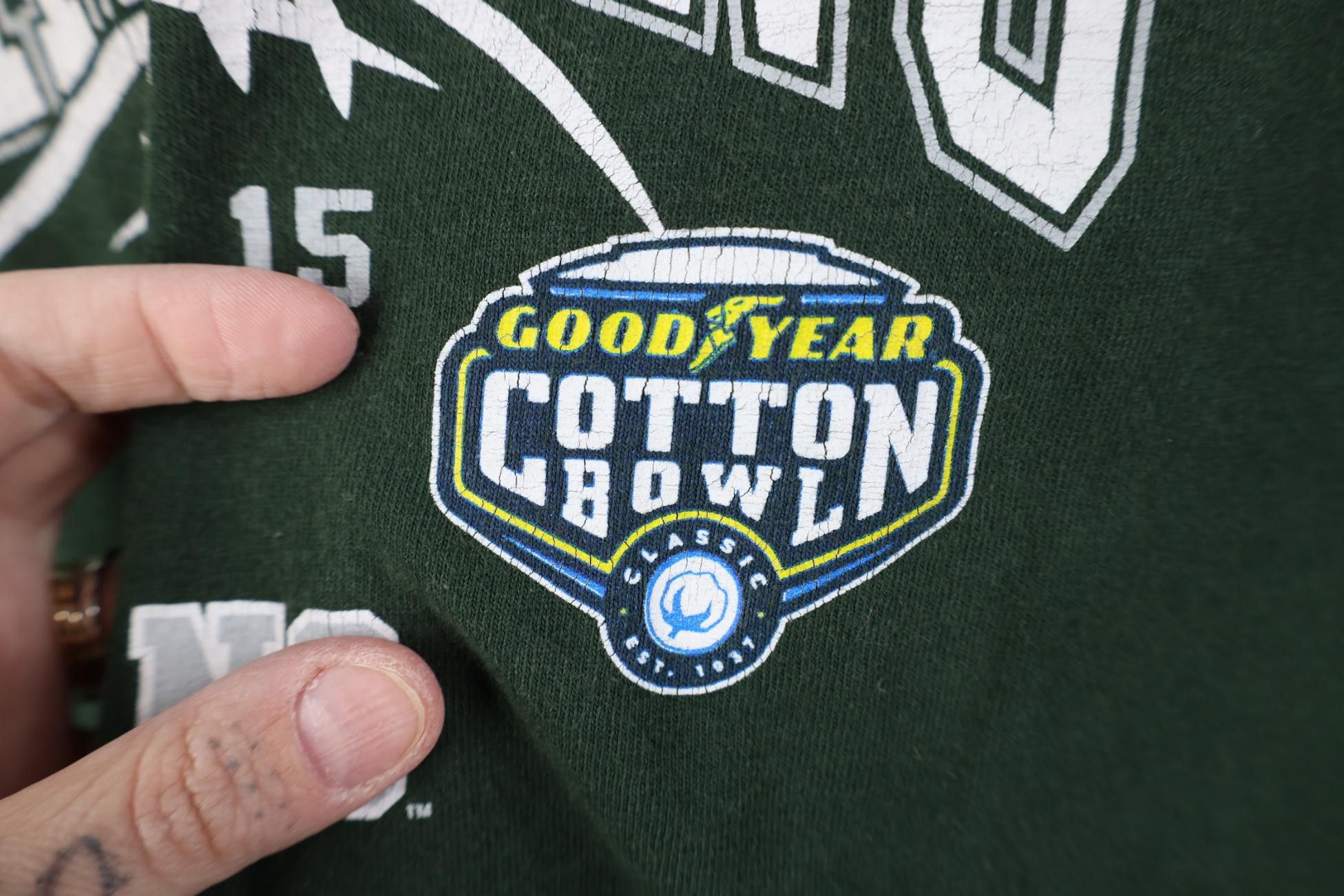 Vintage Y2K 2015 Cotton Bowl Michigan State University T-Shirt Size US L / EU 52-54 / 3 - 6 Thumbnail