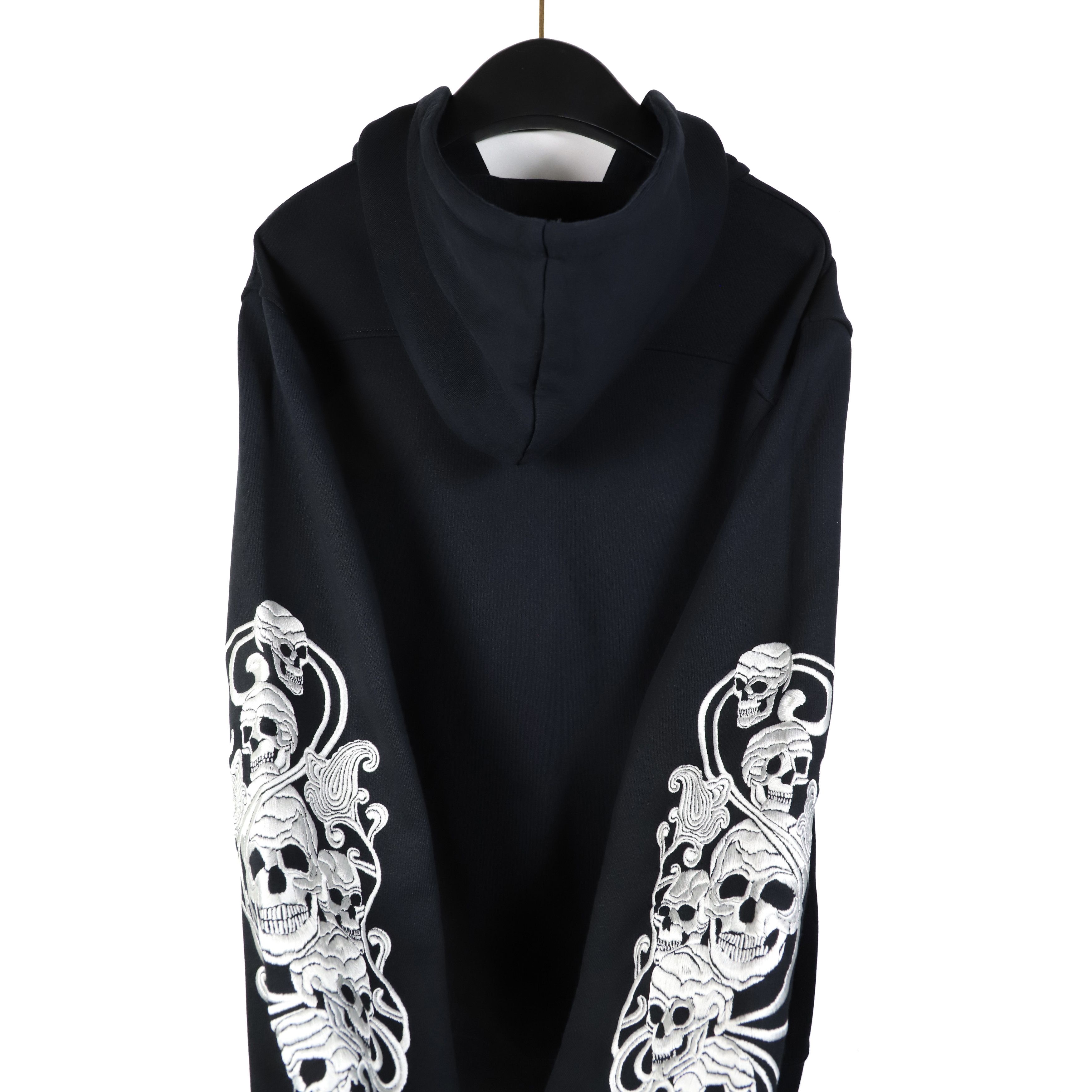 Alexander McQueen Alexander McQueen Embroidered Skull Motif Zip Hoodie Size US L / EU 52-54 / 3 - 6 Thumbnail