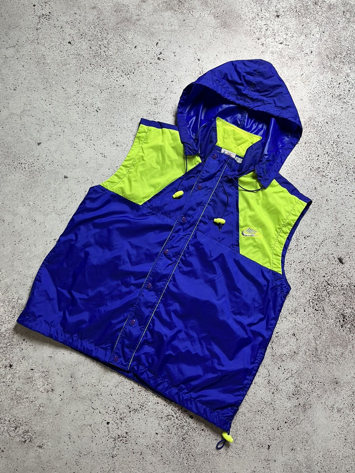 Nike × Vintage 🇫🇷Vintage Nike International France Vest Y2K Style Size US M / EU 48-50 / 2 - 1 Thumbnail