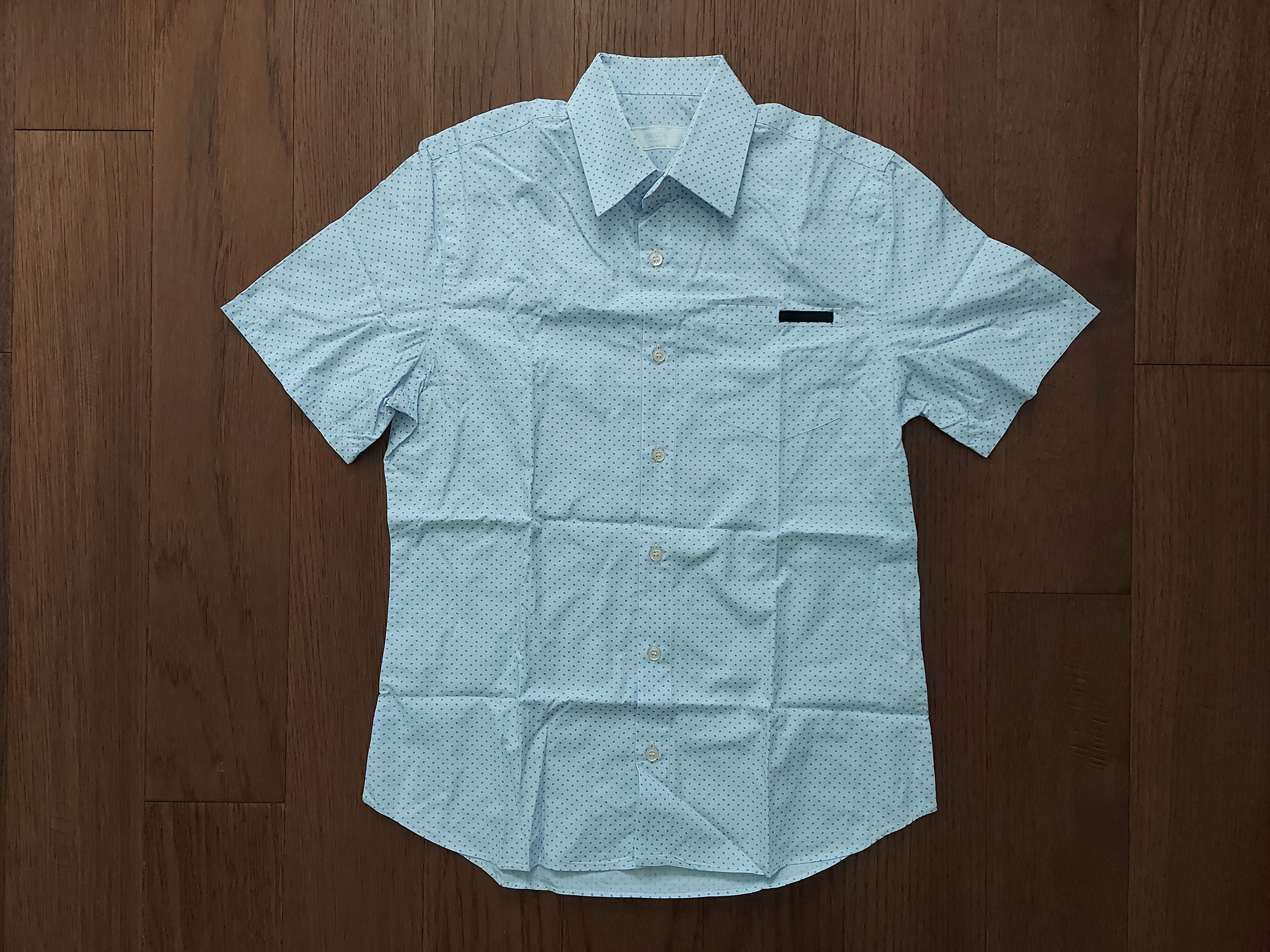 Prada Prada 2016 button-up short-sleeve shirt Size US S / EU 44-46 / 1 - 1 Thumbnail