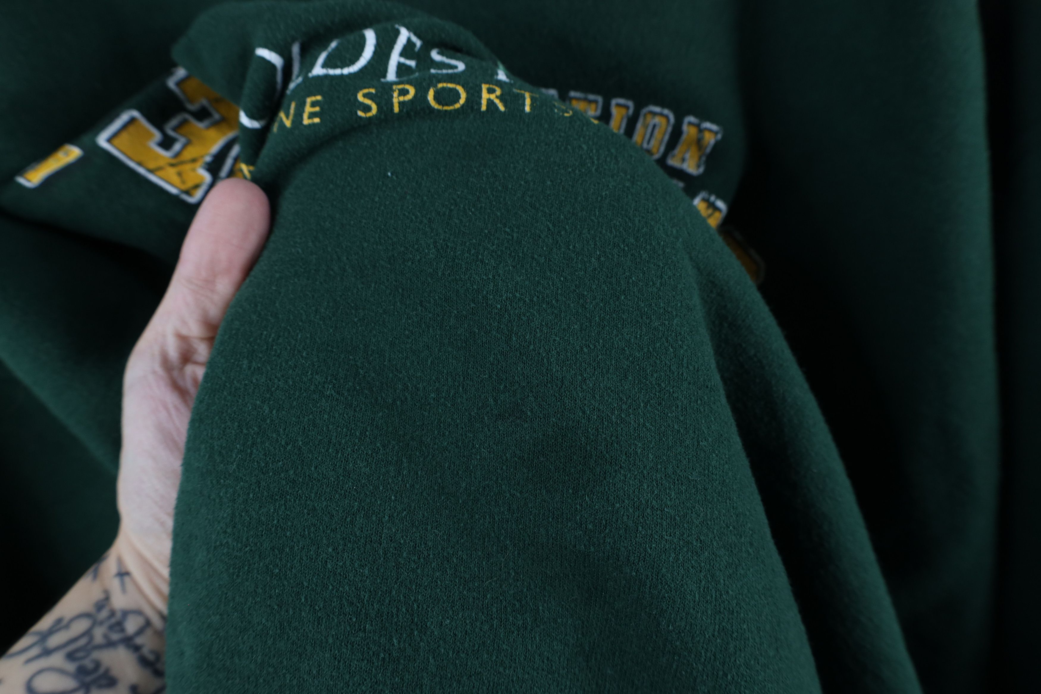 Vintage Vintage 90s Streetwear Out Deer Hunting Sweatshirt Green Size US XXL / EU 58 / 5 - 6 Thumbnail