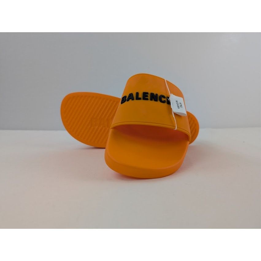 Balenciaga o1rshd1 Q:2 / Rubber Logo Pool Slide Sandals Orange / Black Size US 12 / EU 45 - 13 Thumbnail