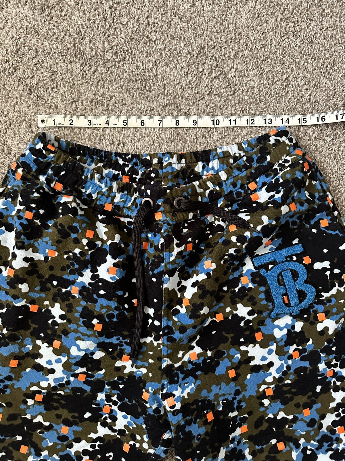 Burberry Burberry Multi Camo Sweat Shorts Size US 32 / EU 48 - 5 Thumbnail