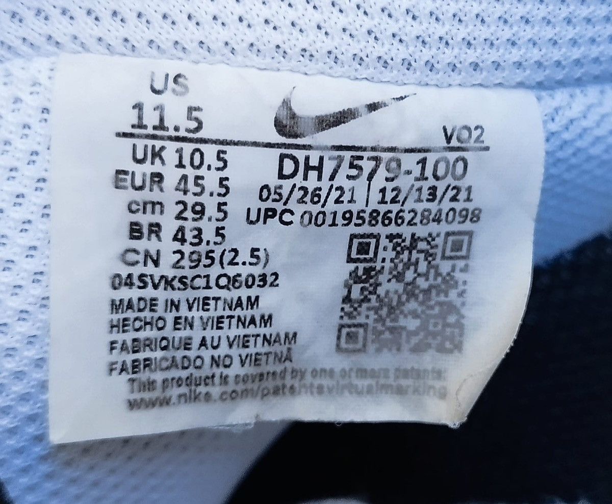 Nike Shoes Nike Air Carabiner Swoosh Red Limited Edition Size US 11.5 / EU 44-45 - 7 Thumbnail