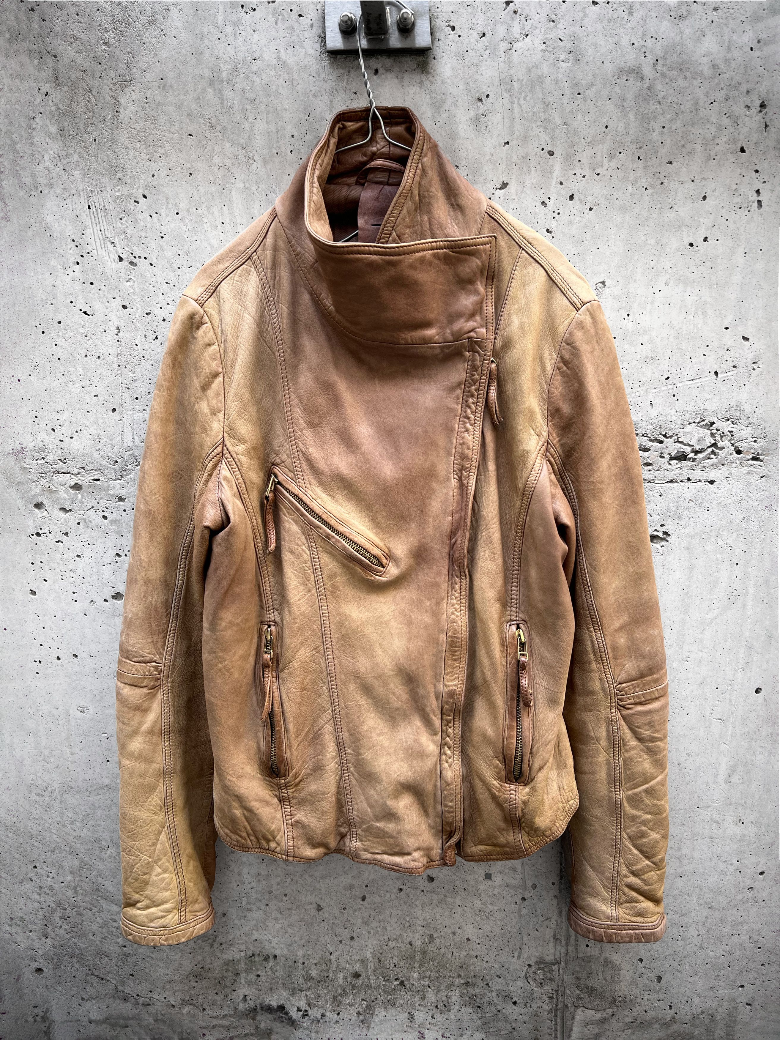Japanese Brand Distressed honey tan asymmetric leather jacket Size M / US 6-8 / IT 42-44 - 1 Thumbnail