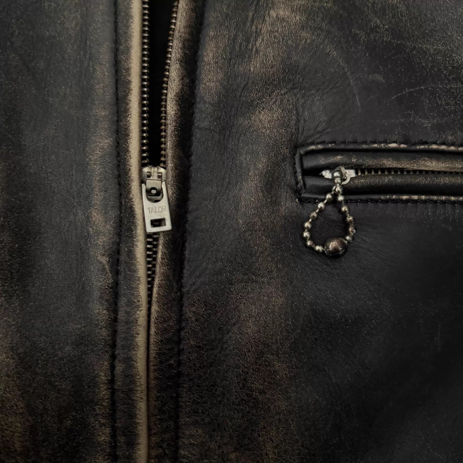 Levi's Levi's LVC 1930s Pakistan Cowhide Motorcycle Jacket Size US M / EU 48-50 / 2 - 4 Thumbnail
