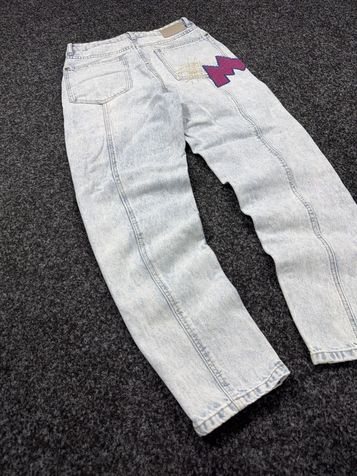Desigual 00s Y2K Desigual Disney Mickey Patchwork Distressed Jeans Size 28" / US 6 / IT 42 - 12 Thumbnail