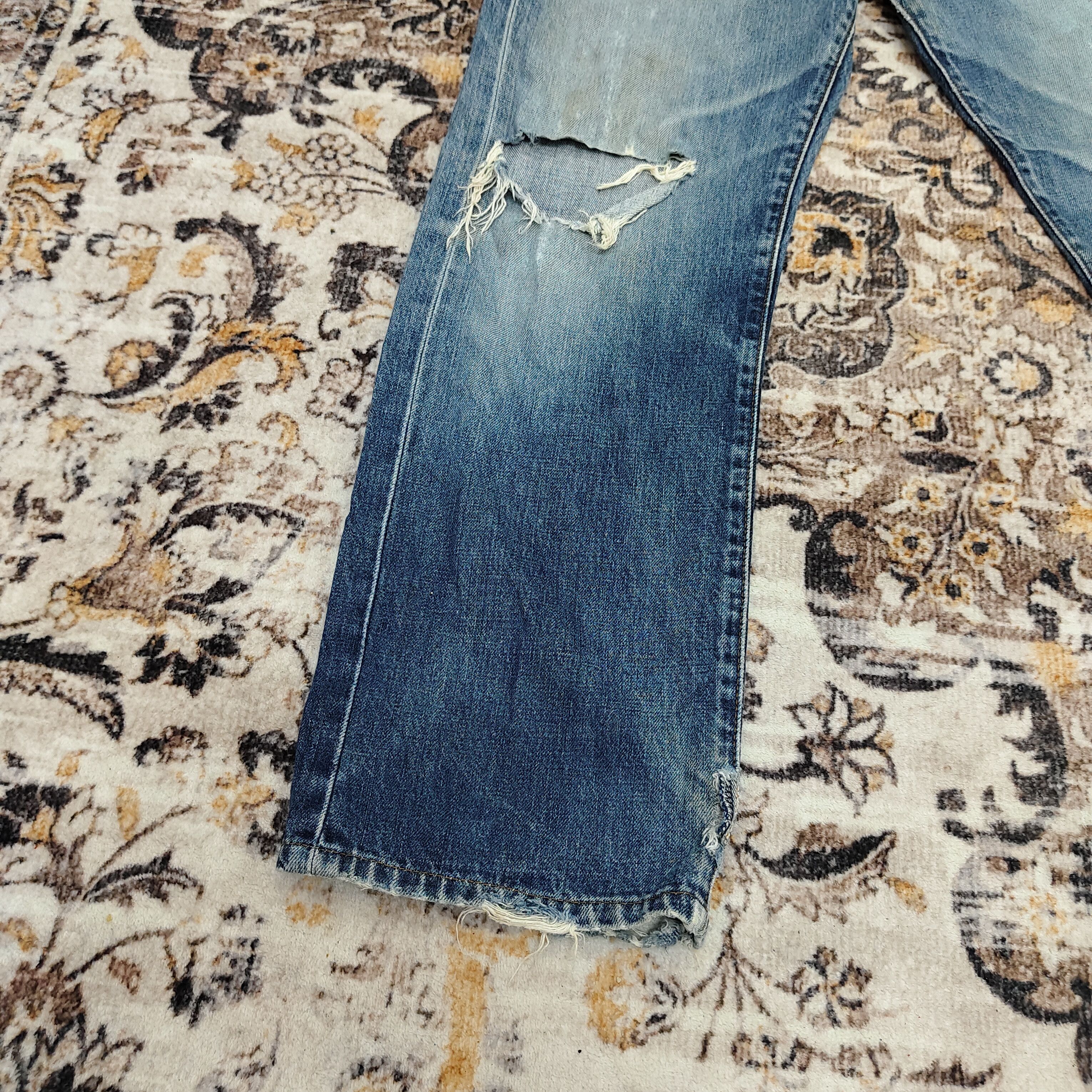 Levi's Vintage Levi's 502 Big E Selvedge Distressed Jean Size US 30 / EU 46 - 3 Thumbnail