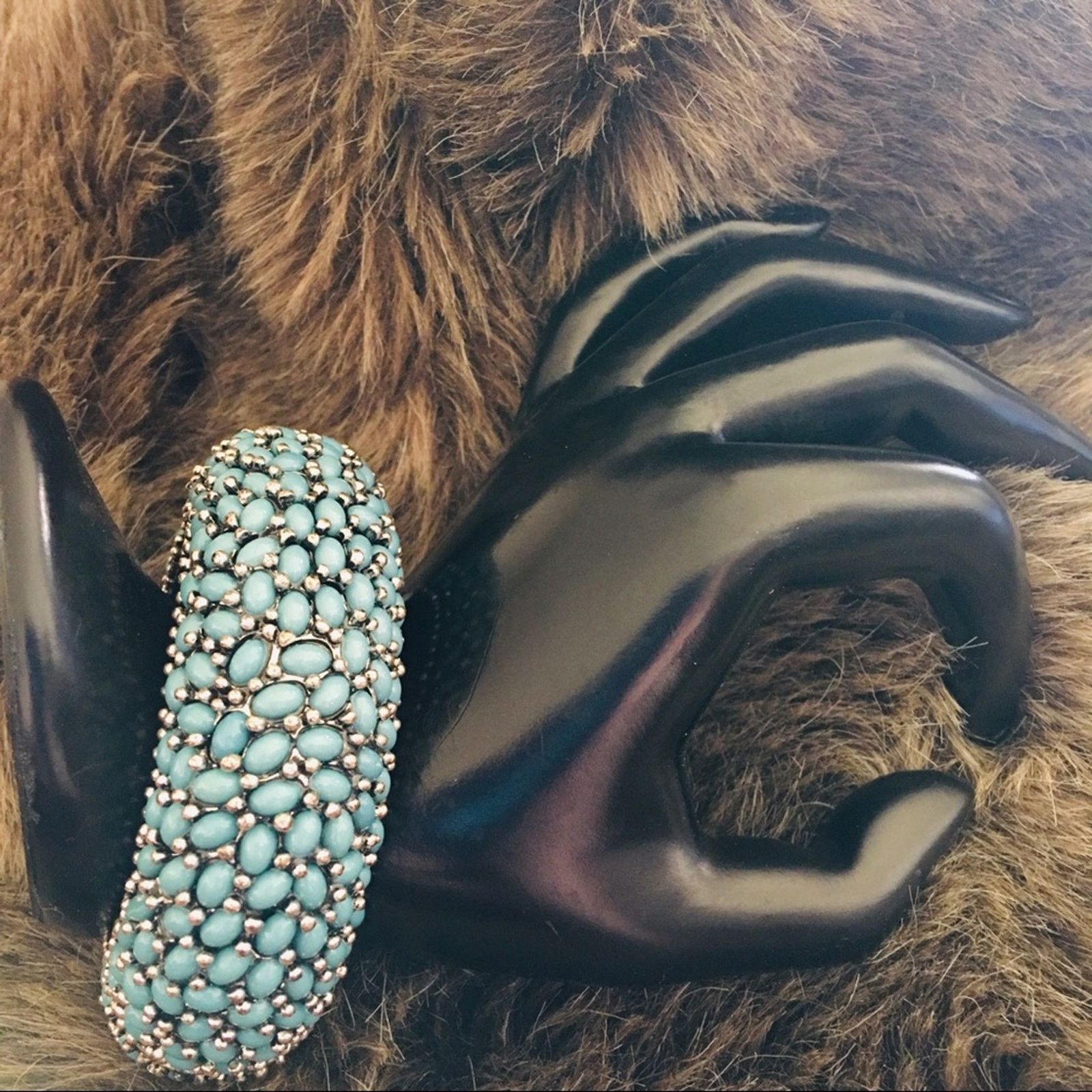 Jewelry Turquoise cabochon stone magnetic close bracelet Size ONE SIZE - 1 Thumbnail