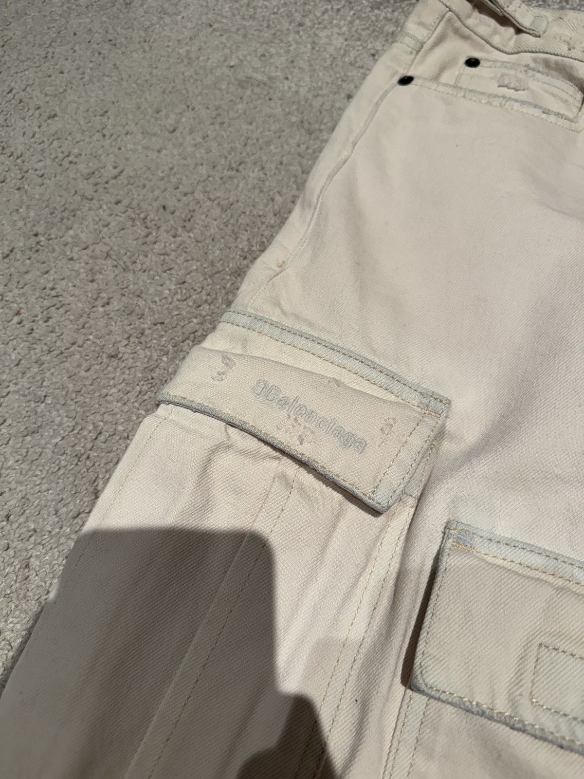 Balenciaga baggy cargo pants