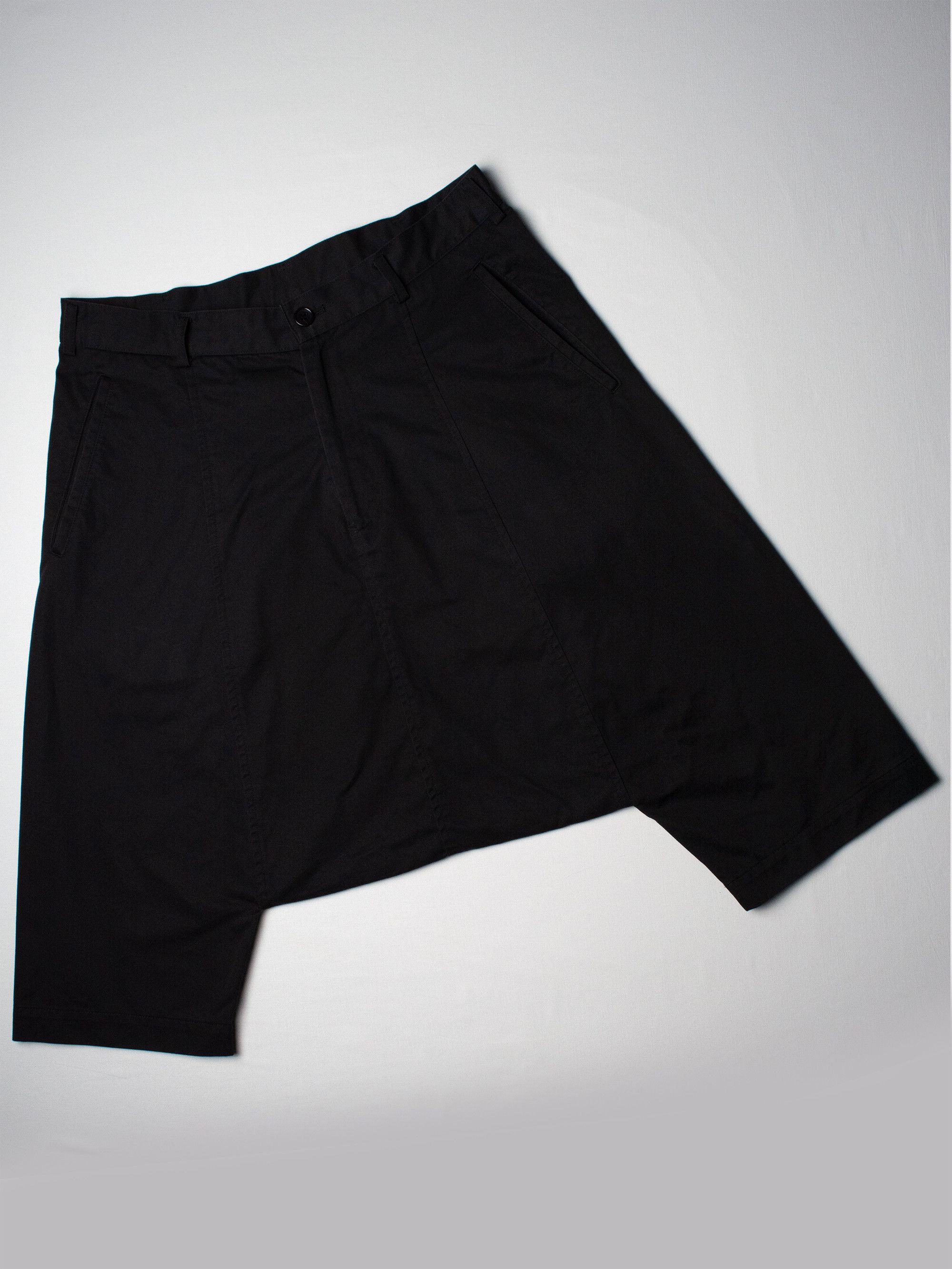 Comme des Garcons Black S/S 2011 - contrast pockets low crotch shorts Size US 30 / EU 46 - 3 Thumbnail