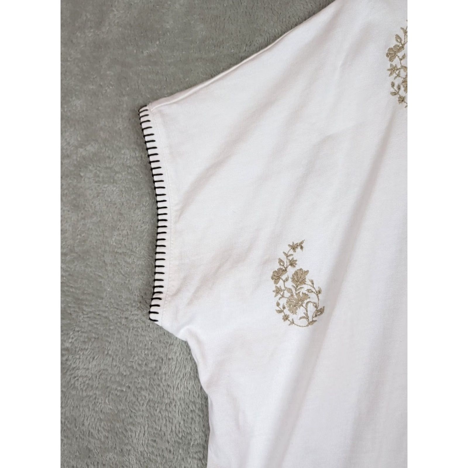 J. Jill J.Jill Pure Jill Womens L White V Neck Embroidered Boho Floral Buttoned Tee Shirt Size L / US 10 / IT 46 - 5 Thumbnail