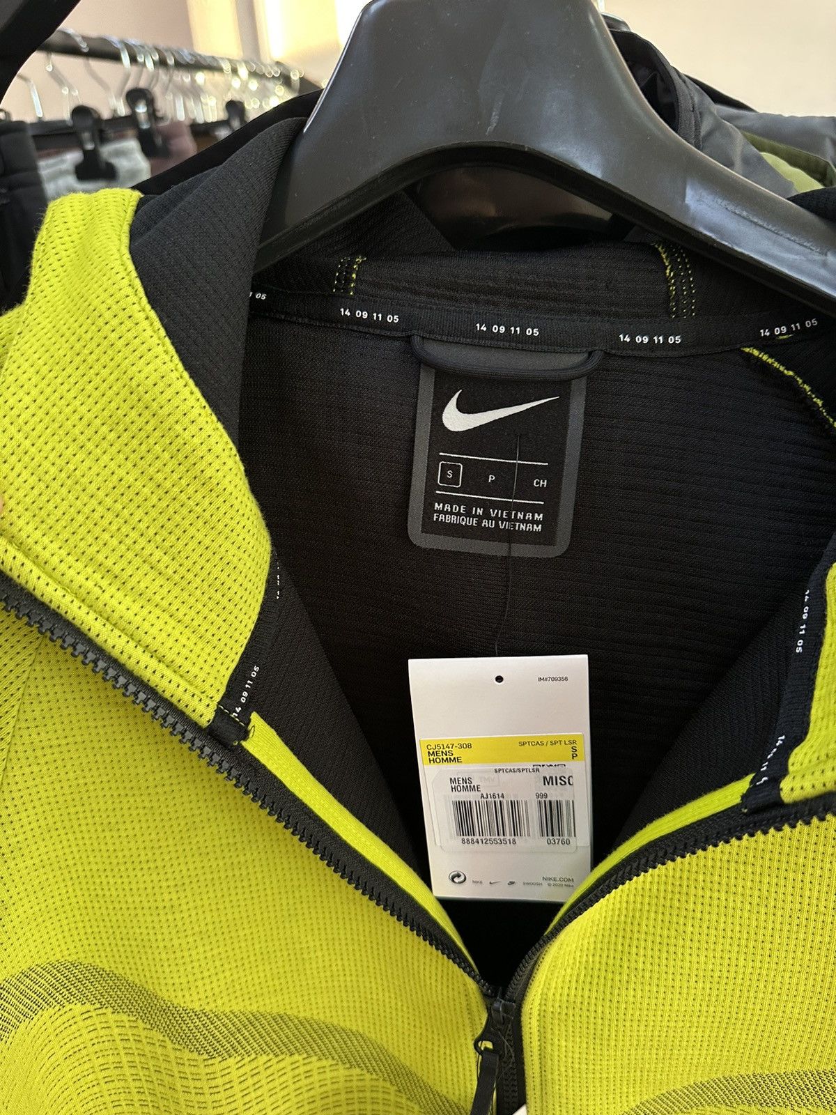 Nike Nike tech pack zip hoodie size S logo yellow Size US S / EU 44-46 / 1 - 4 Thumbnail