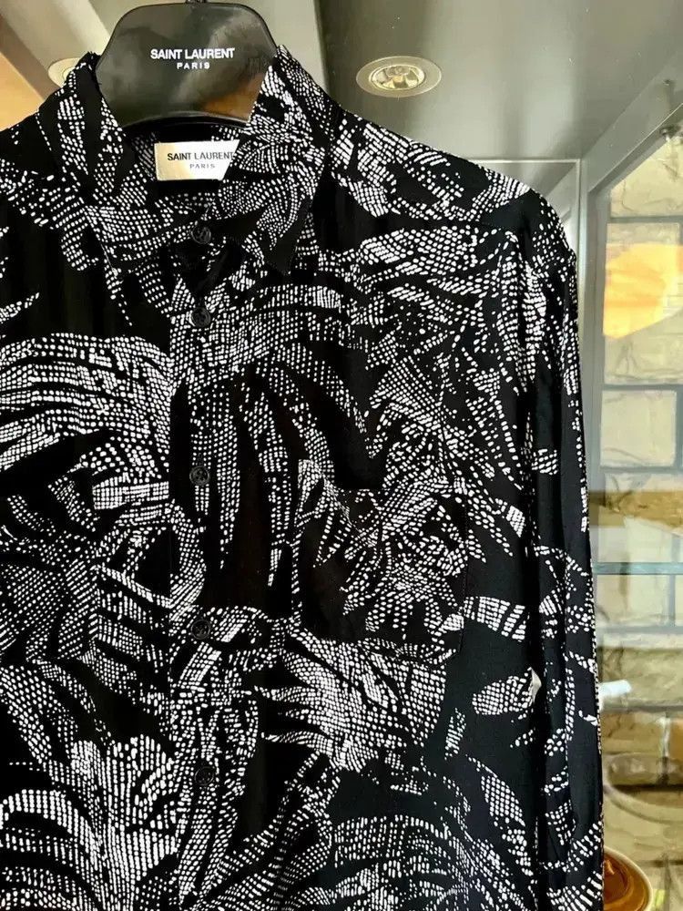 Saint Laurent Paris Sz 38 Saint Laurent Paris 20SS Palm Patten Shirt-2505 Size US M / EU 48-50 / 2 - 2 Thumbnail