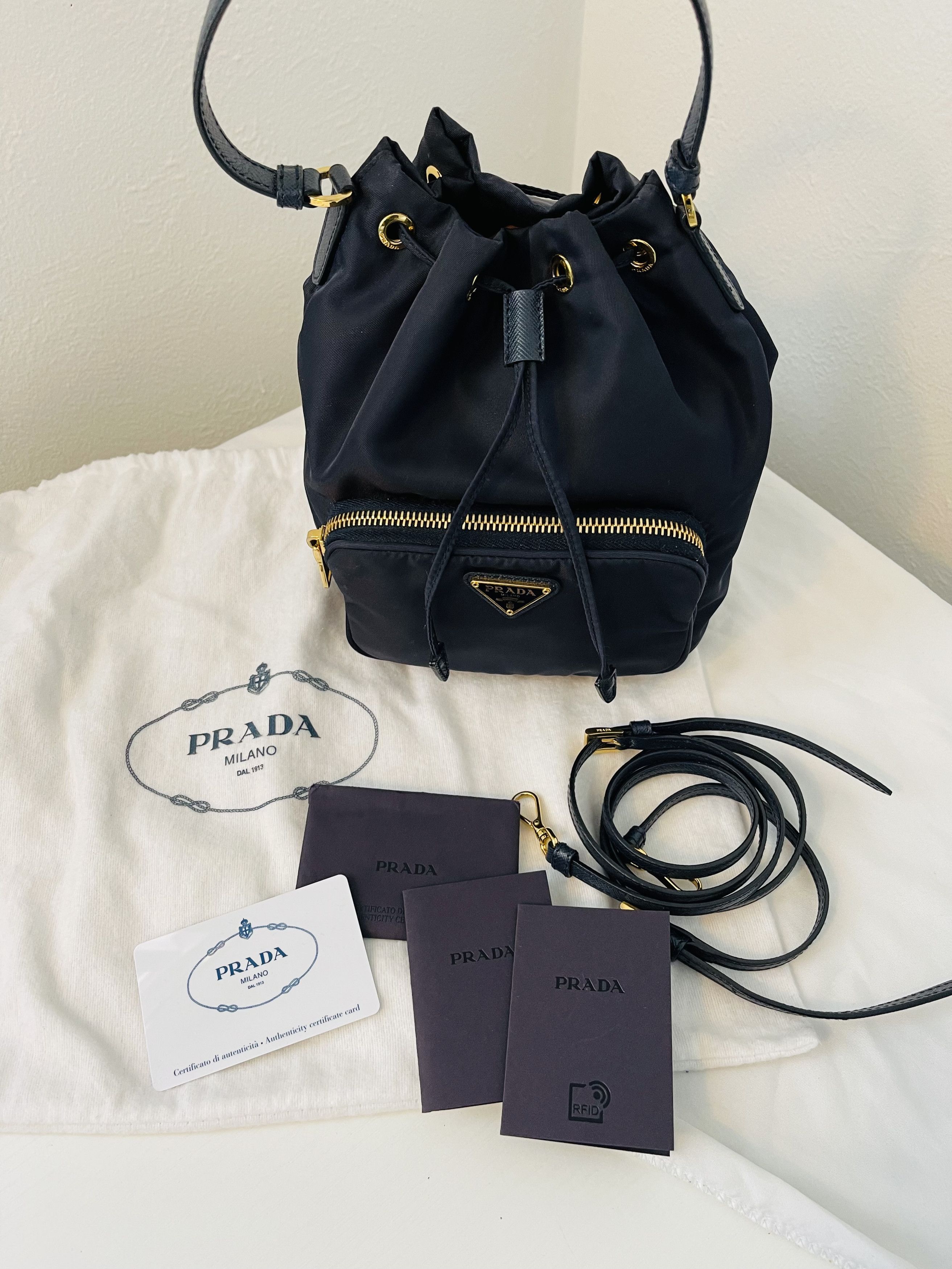 Prada duet re-nylon bucket bag Size ONE SIZE - 11 Thumbnail