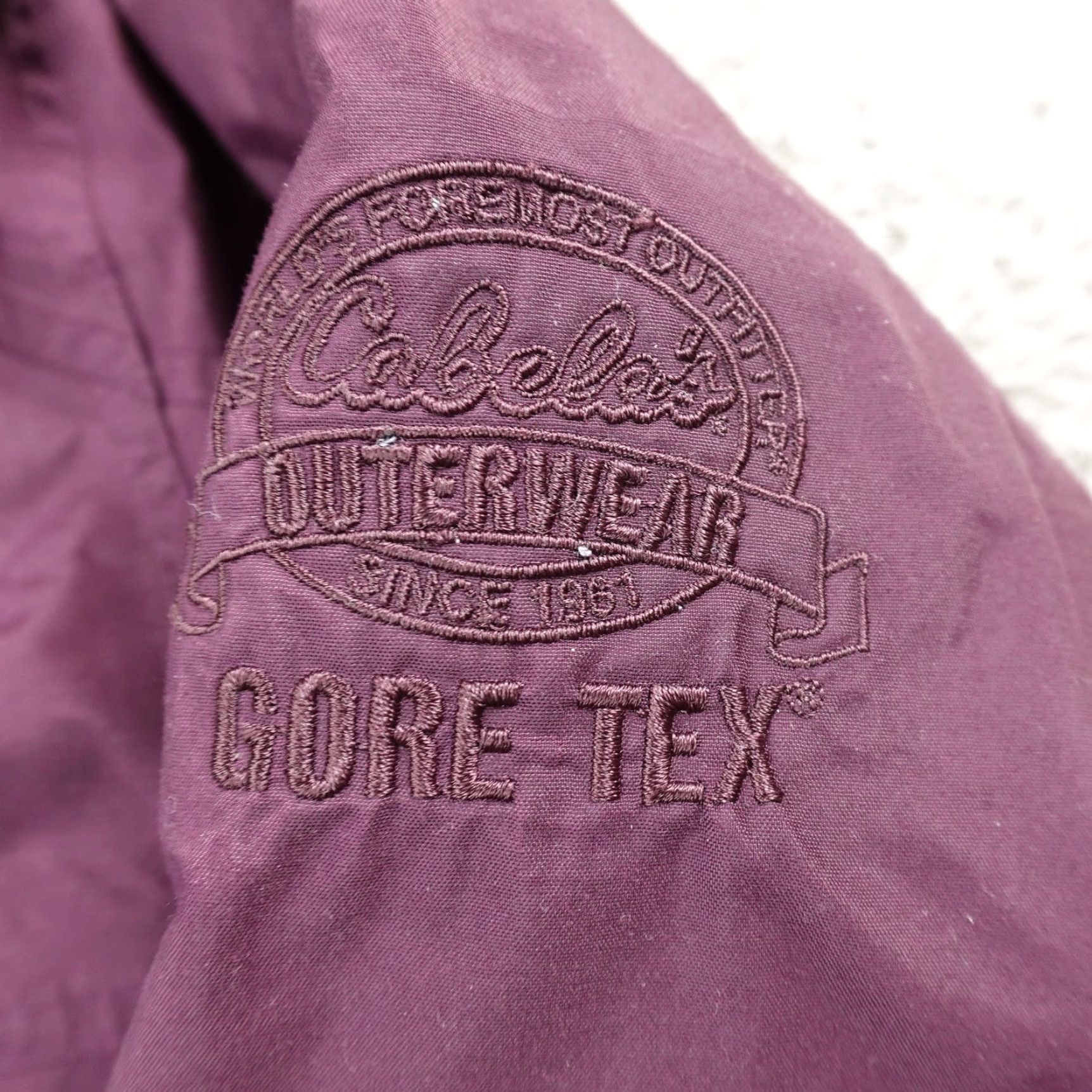 Vintage Cabela's Jacket Mens M Purple Gore Tex Hooded Parka Coat Outdoor Hiking Hunting Coat/Par ka? Size US M / EU 48-50 / 2 - 4 Thumbnail