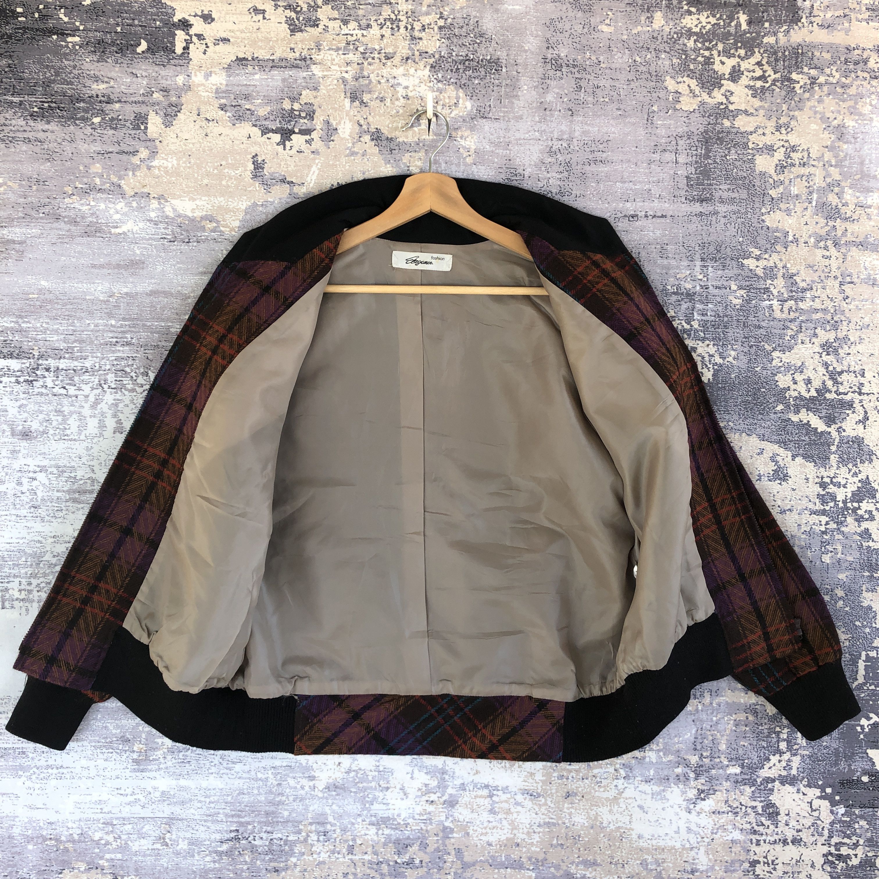 Japanese Brand × Vintage Vintage Elegance Wool Checkered Japanese Down Crop Jackets Size US M / EU 48-50 / 2 - 4 Thumbnail