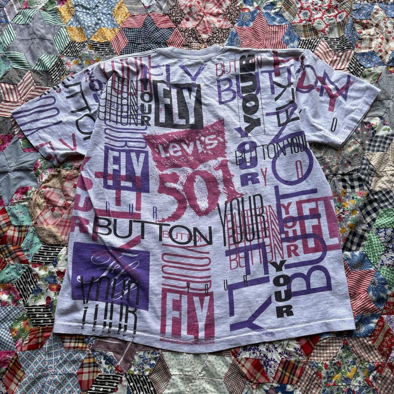 Levi's Vintage Levis All Over Print T-Shirt Size US XL / EU 56 / 4 - 2 Thumbnail
