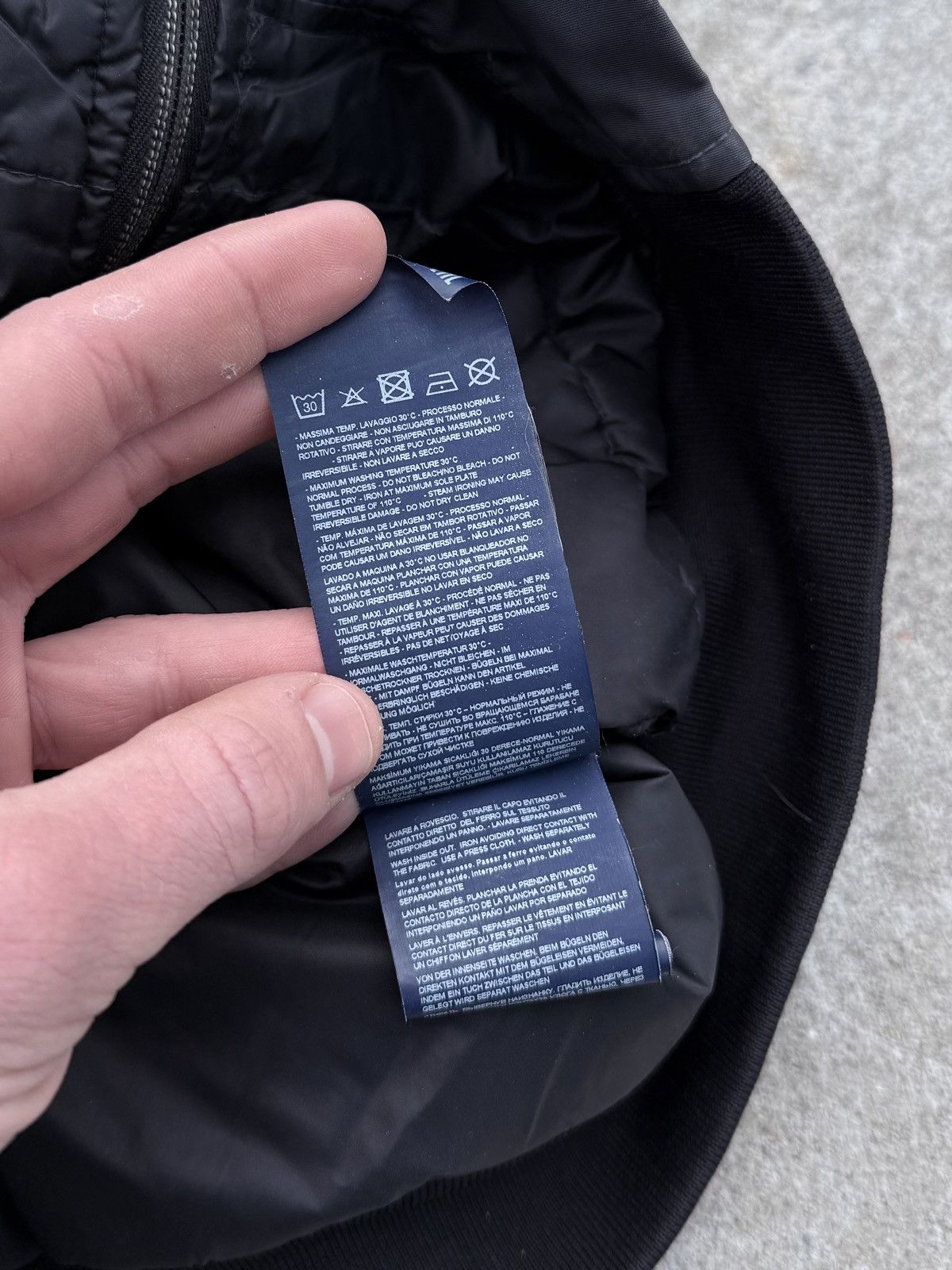 Armani × Vintage Vintage RARE Armani Y2K streetwear avantgarde luxury bomber Size US M / EU 48-50 / 2 - 18 Thumbnail