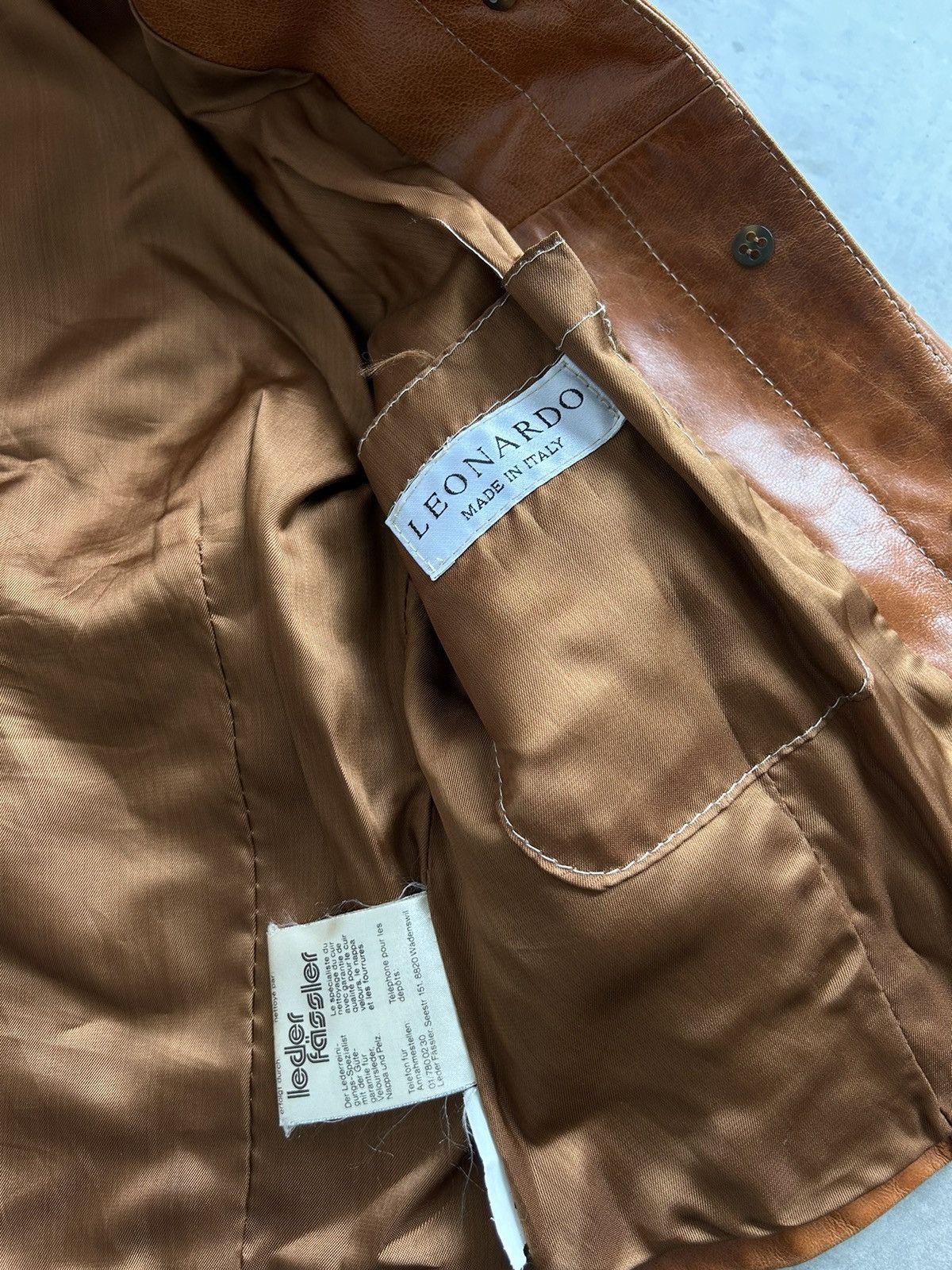 Vintage Leonardo 100 % leather jacket made in Italy Size M / US 6-8 / IT 42-44 - 14 Thumbnail