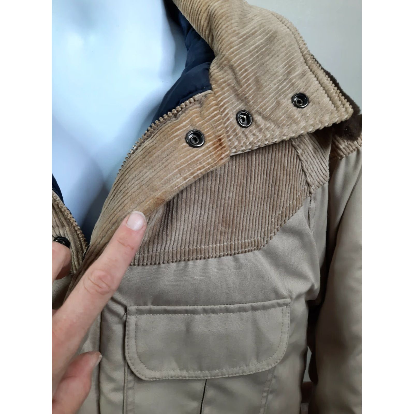 Vintage VINTAGE St. John's Bay Puffer Jacket Parka Winter Coat Men M Beige Corduroy 90s Outdoor Hood Full Zip Insulated Size US M / EU 48-50 / 2 - 5 Thumbnail
