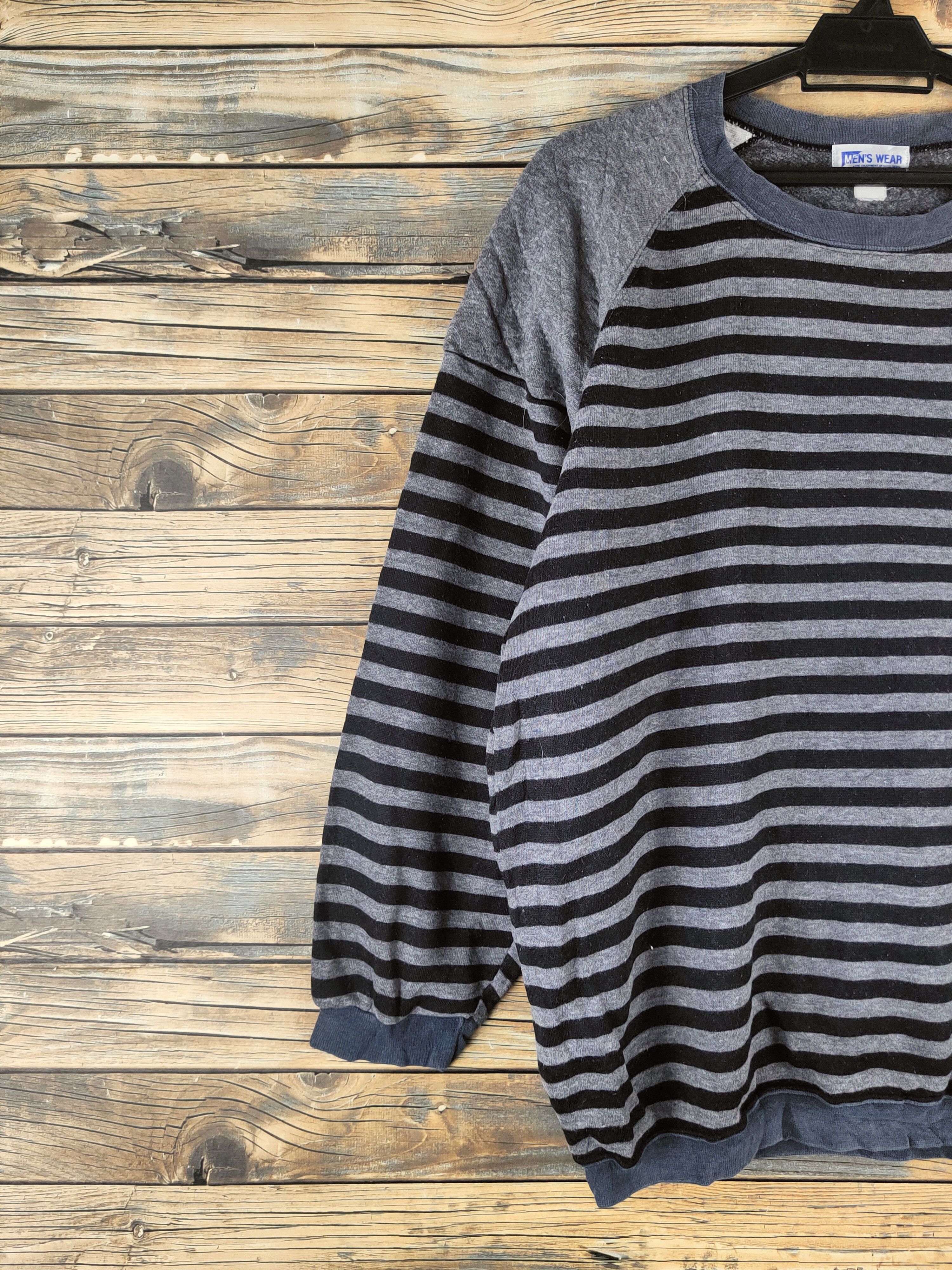 Japanese Brand Vintage & Retro Design Japanese Brand Black Gray Sweatshirt Size US L / EU 52-54 / 3 - 3 Thumbnail