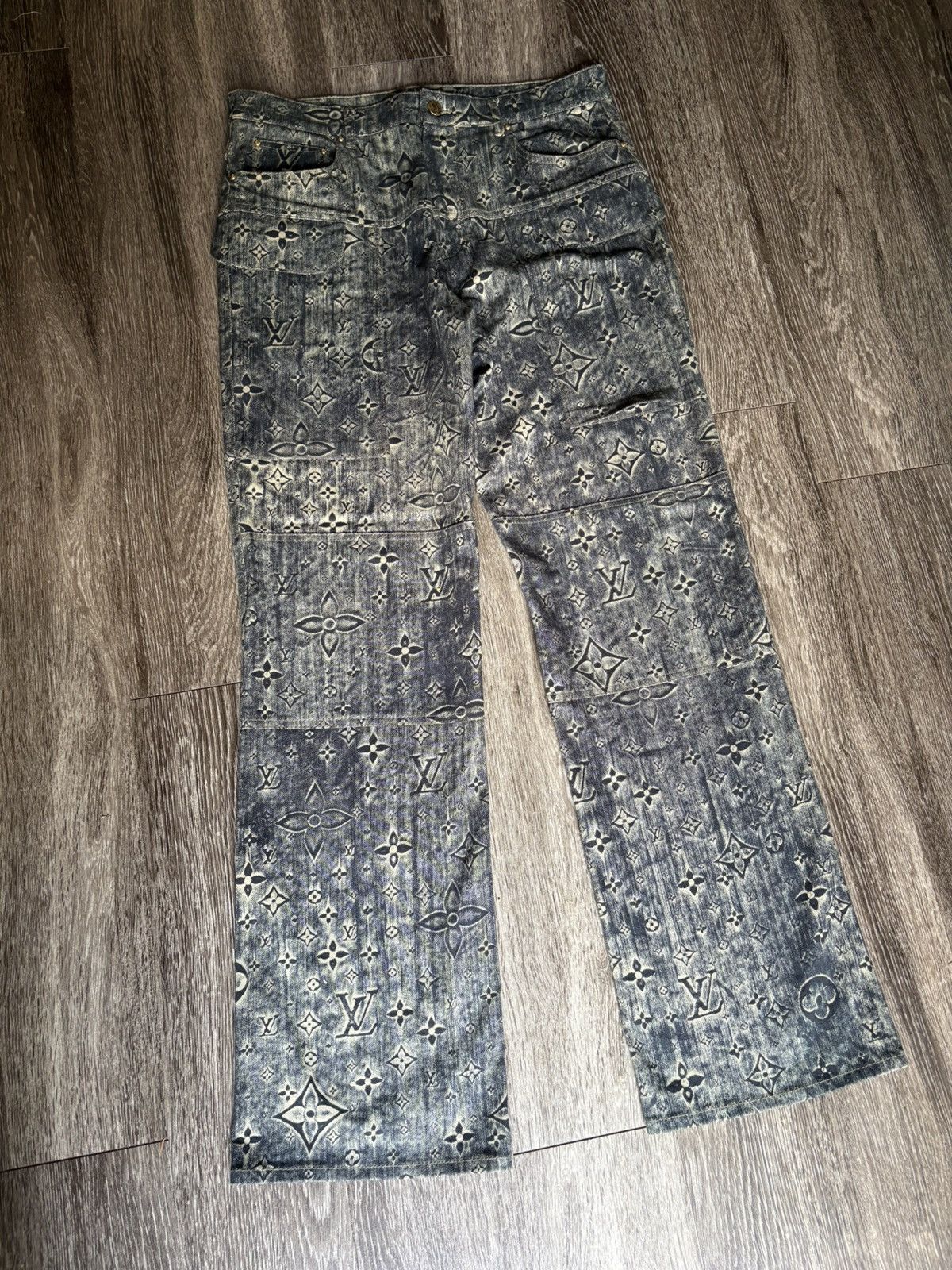 Louis Vuitton Louis Vuitton Monogram Denim Pants Size US 33 - 1 Thumbnail