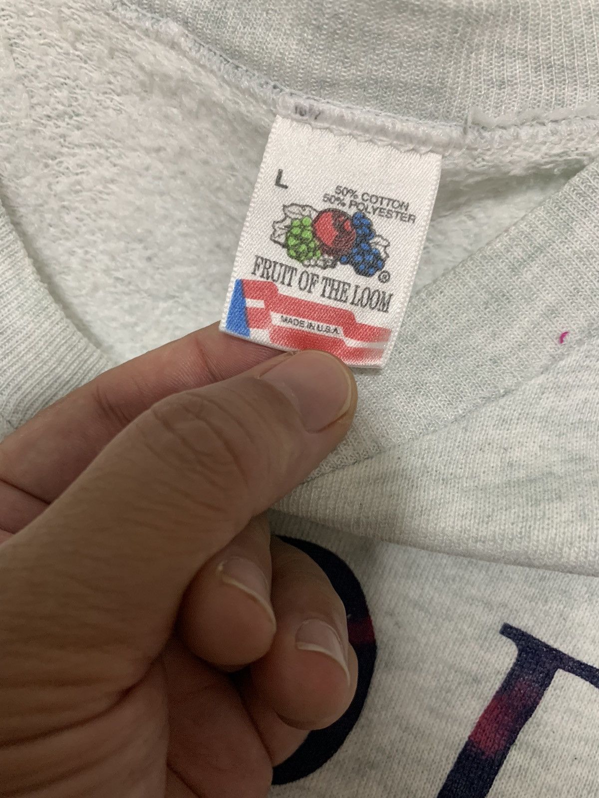 Fruit Of The Loom Vintage Rhode Island Crewneck Sweatshirt Size US L / EU 52-54 / 3 - 11 Thumbnail