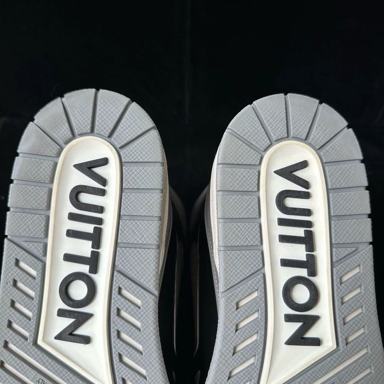 Louis Vuitton Louis Vuitton Trainer High Top Board Shoes Size US 9.5 / EU 42-43 - 9 Thumbnail