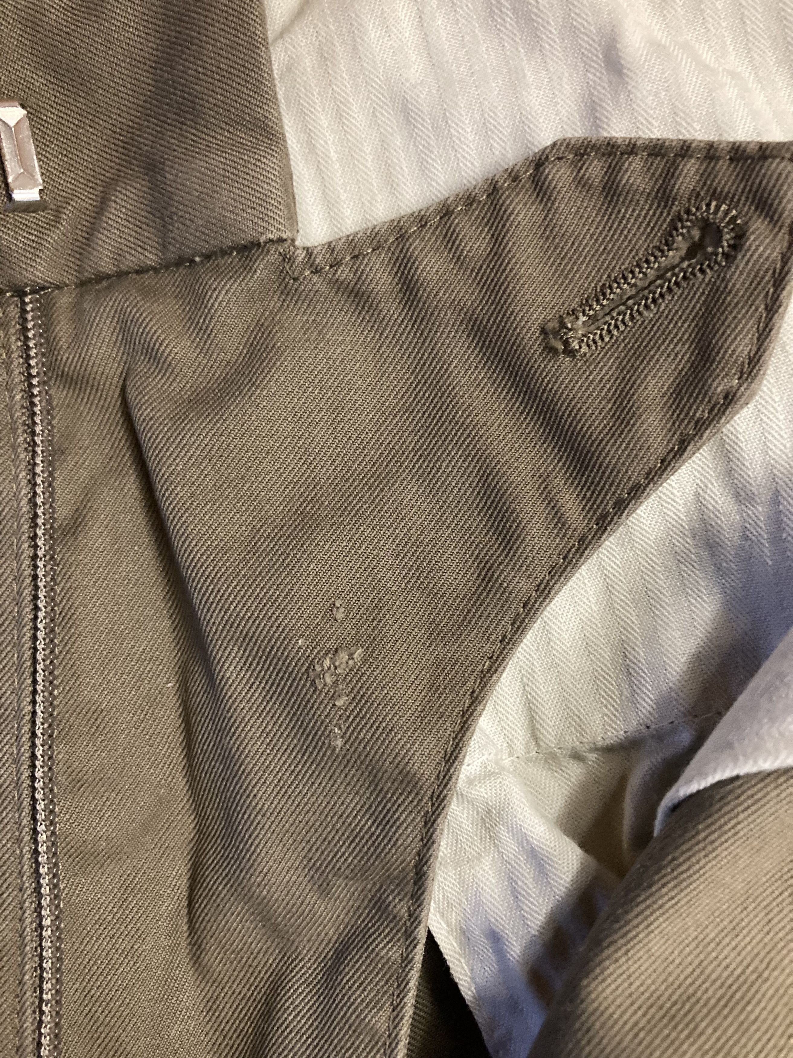 Salvatore Ferragamo Vtg.Salvatore Ferragamo Cotton Tapered Fit Chinos Pants Size US 34 / EU 50 - 11 Thumbnail