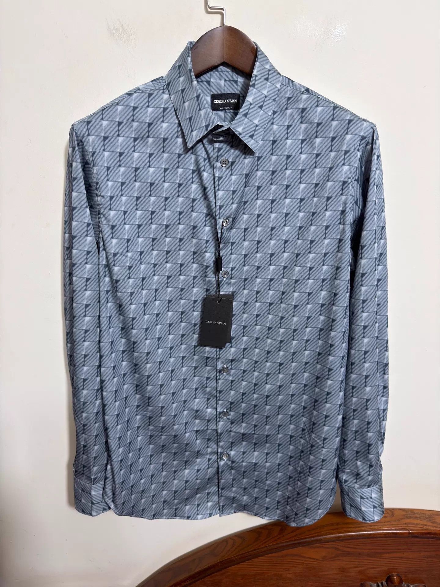 Giorgio Armani Giorgio Armani Slim Fit Geometric Check LS Shirt 40 Size US M / EU 48-50 / 2 - 1 Thumbnail