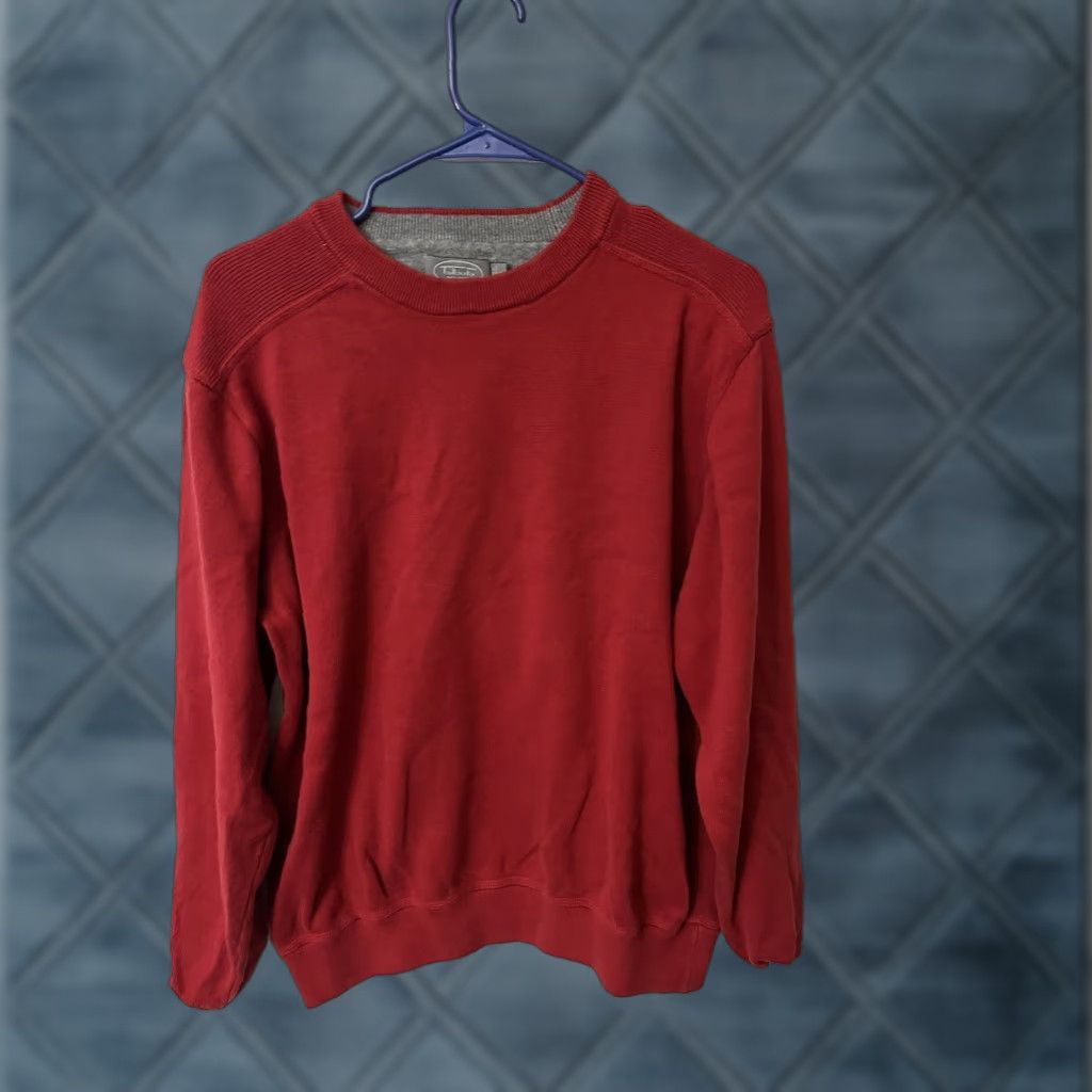 Talbots VINTAGE Talbots Sweatshirt Men’s Crew Neck Size L Red Cotton Knit Pullover Long Sleeve 80s 90s Preppy Size US L / EU 52-54 / 3 - 1 Thumbnail
