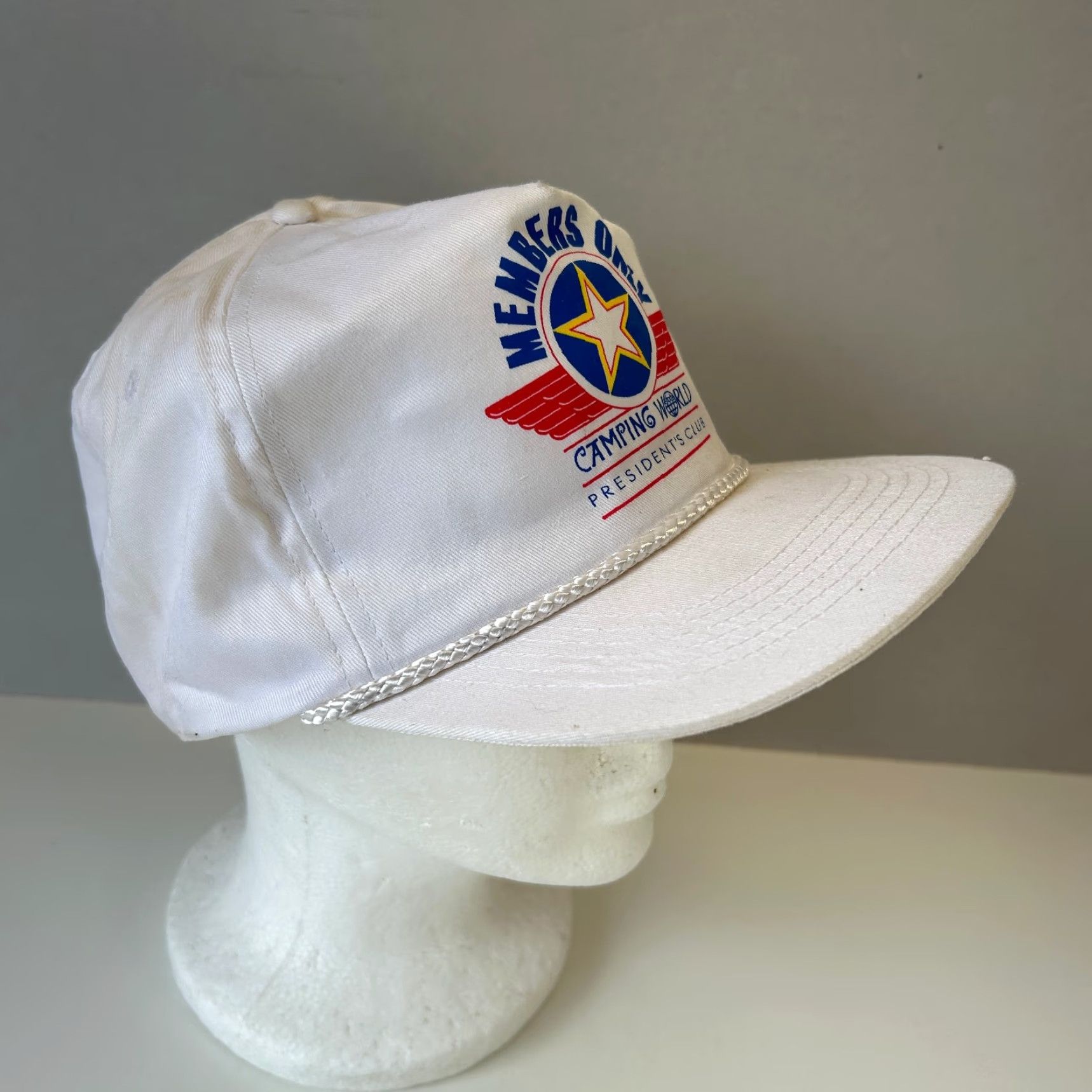 Vintage VINTAGE Members Only Trucker Hat White Snapback Camping World President’s Club Men’s Hat (One Size) Size ONE SIZE - 3 Thumbnail
