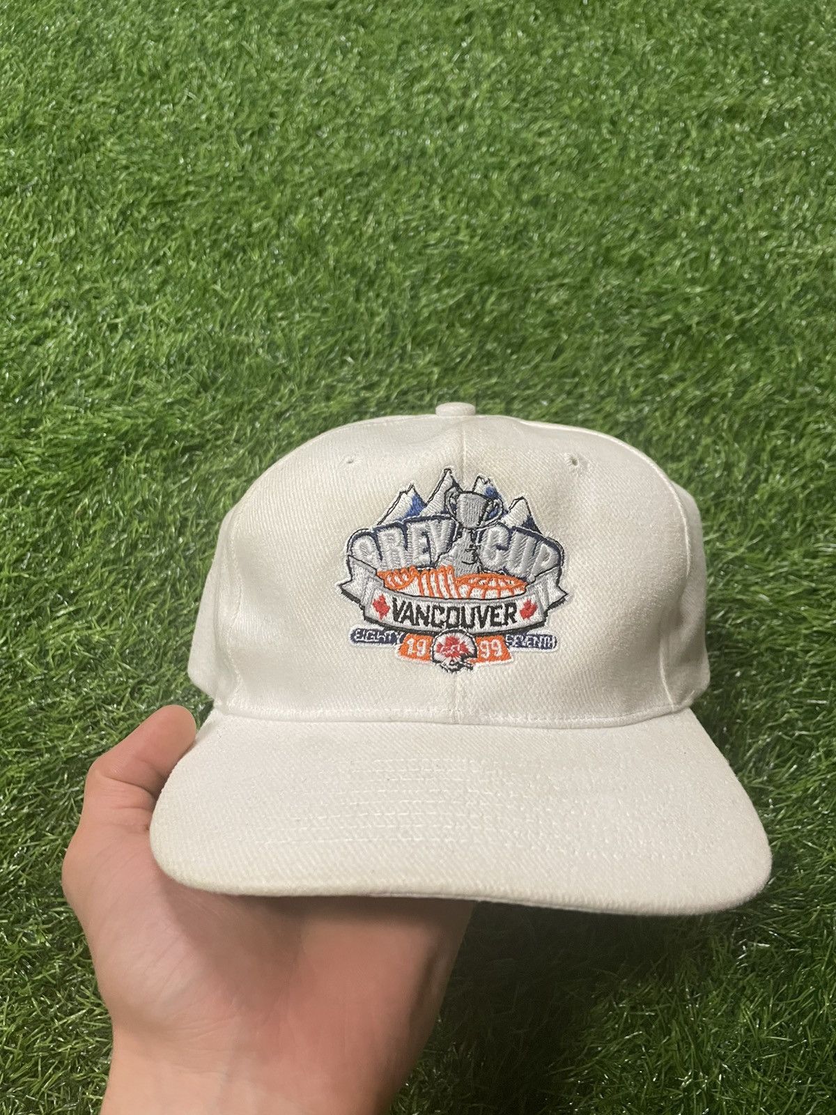 Vintage Vintage Starter CFL grey Cup Vancouver 1999 Hat Size ONE SIZE - 2 Thumbnail