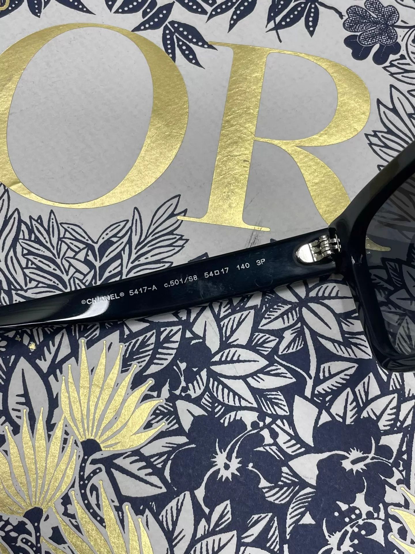 Chanel Chanel Black Logo Border Sunglasses Size ONE SIZE - 7 Thumbnail