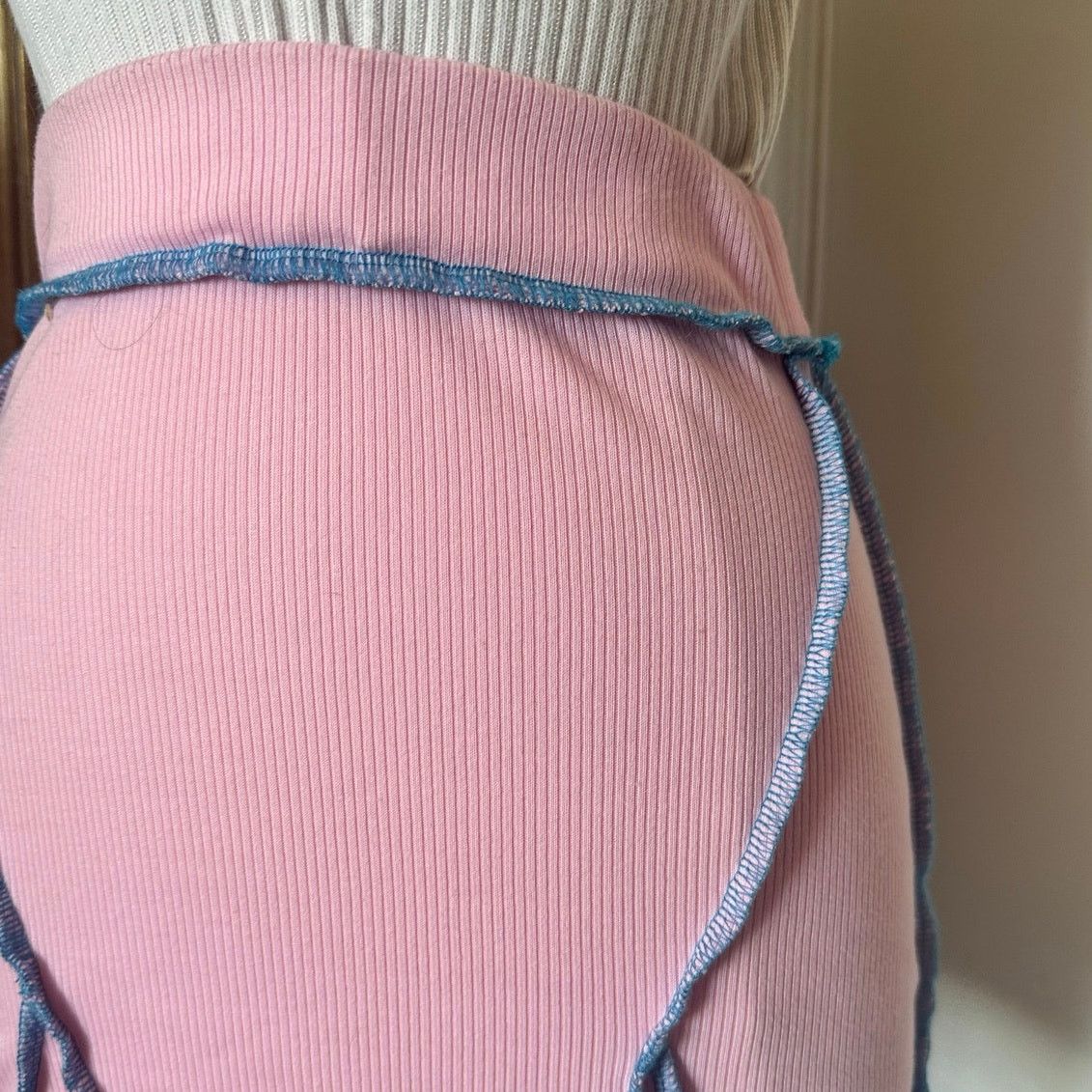 Shein shein pink and blue contrast stitch high waisted skirt Size 26" / US 2 / IT 38 - 2 Thumbnail