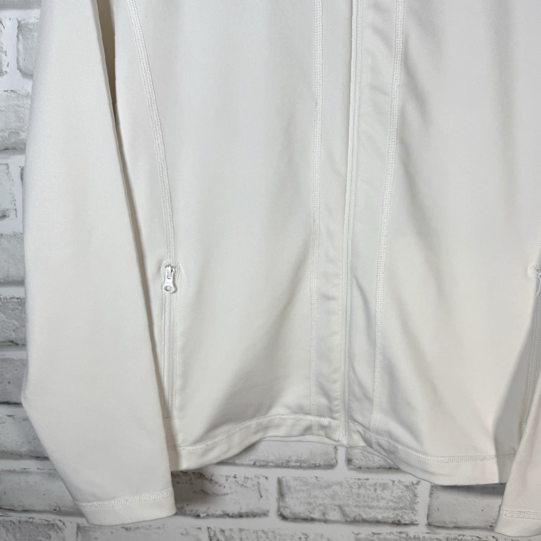 Footjoy FOOTJOY Nylon Blend White Full Zip Golf Jacket Mens Size S Size S / US 4 / IT 40 - 3 Thumbnail