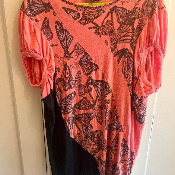 Urban Outfitters People’s Market Urban Outfitters Butterfly Top Shirt Size S Size S / US 4 / IT 40 - 6 Thumbnail