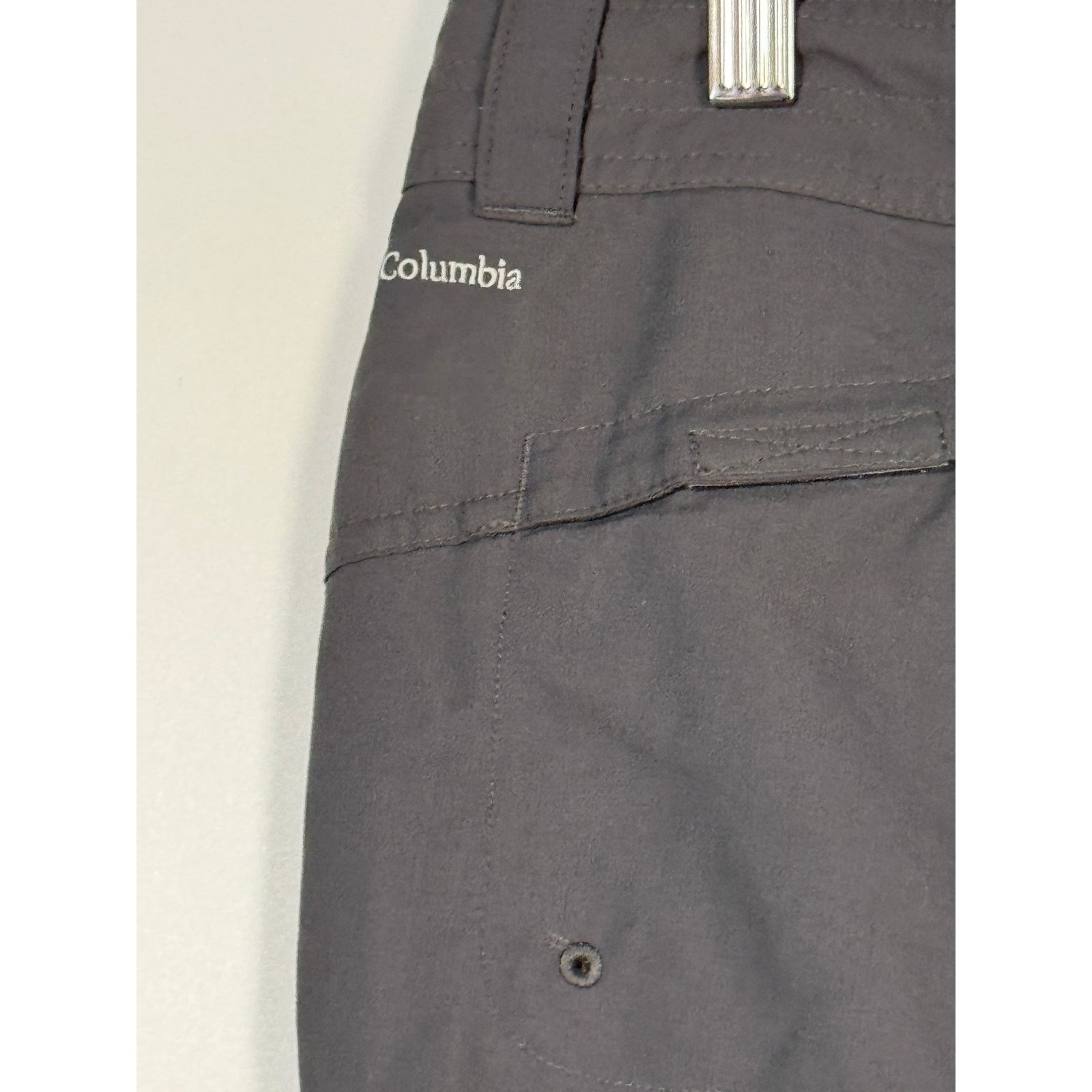Columbia Columbia Sporty Hiking Cargo Gray Gorpcore Shorts Size 8 Size 30" / US 8 / IT 44 - 4 Thumbnail