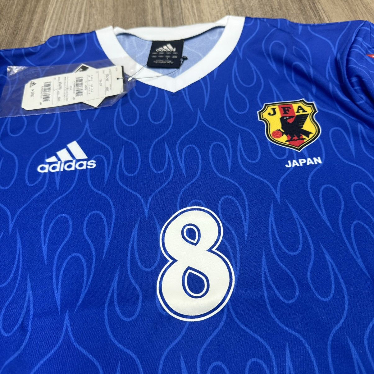 Adidas Japan 1998 retro home shirt #8 Nakata (bnwt) Size US M / EU 48-50 / 2 - 3 Thumbnail