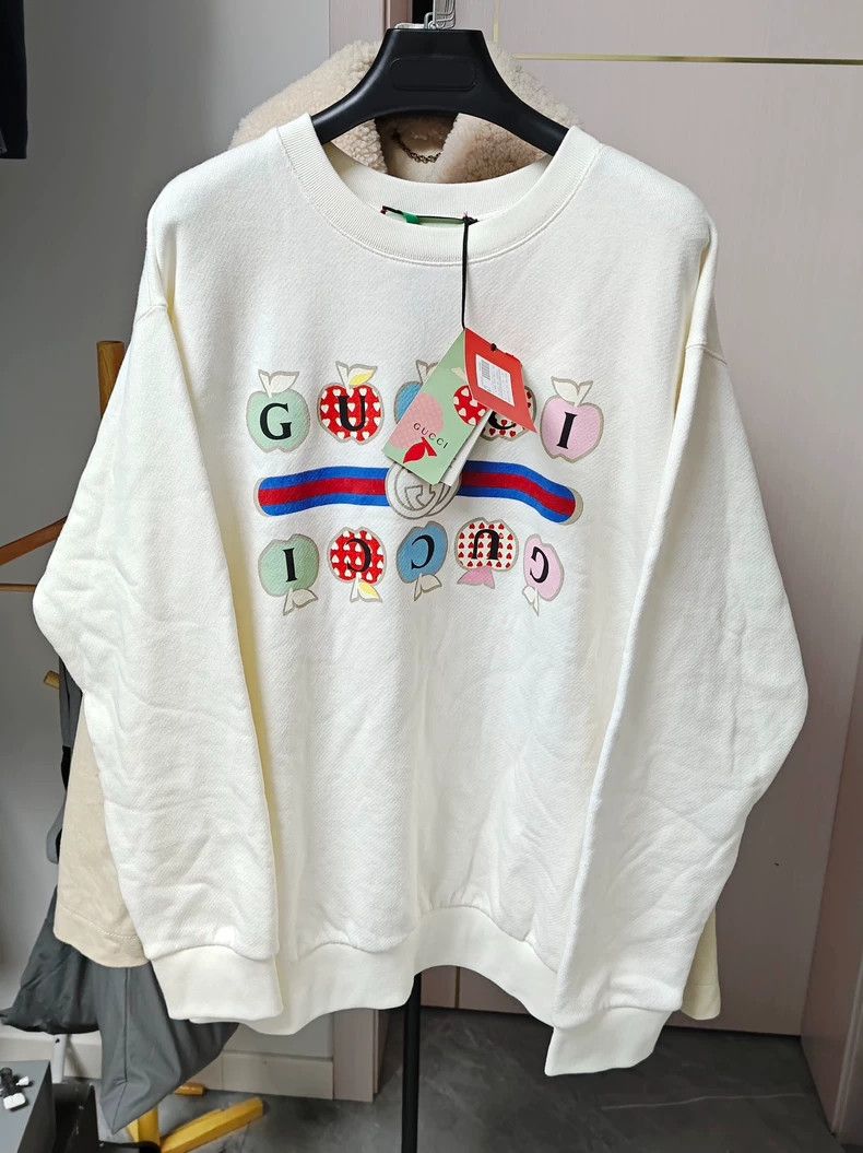 Gucci Gucci Apple Graphic Crewneck Sweatshirt-dmc Size US M / EU 48-50 / 2 - 1 Thumbnail