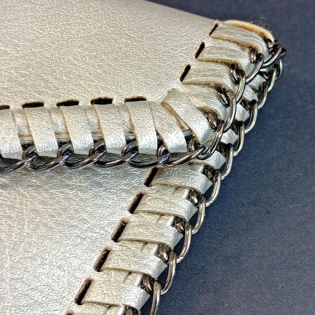 Lord & Taylor Rare Design Lab Lord And Taylor Envelope Purse Silver Size ONE SIZE - 9 Thumbnail