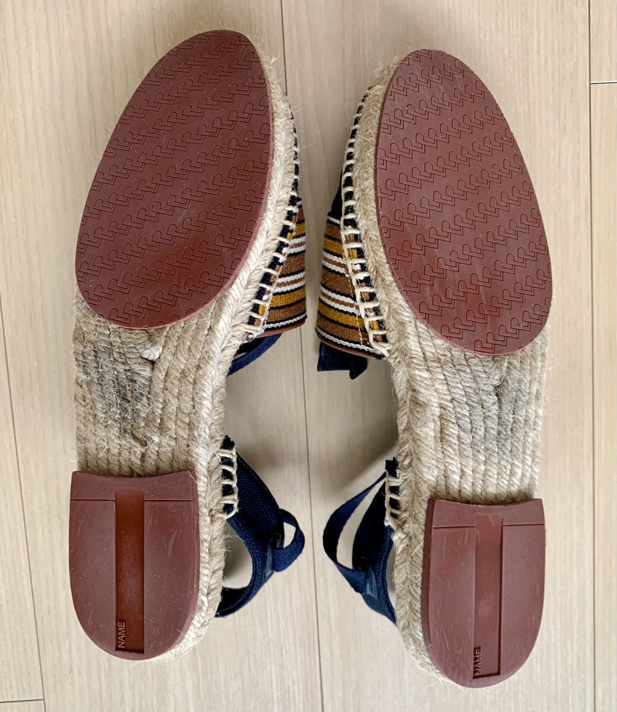 Loro Piana Loro Piana Women’s Espadrilles Navy with Stripes EU39 Size US 9 / IT 39 - 16 Thumbnail