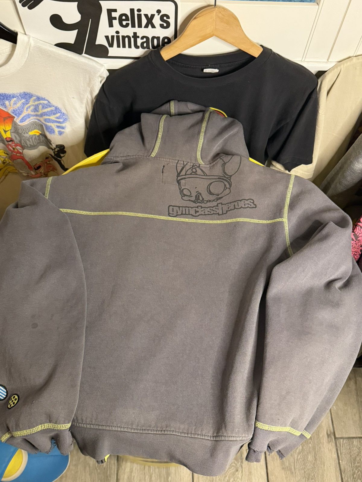 Vintage 2000s gymclass heros adam alvine tour hoodie RARE Size US S / EU 44-46 / 1 - 4 Thumbnail