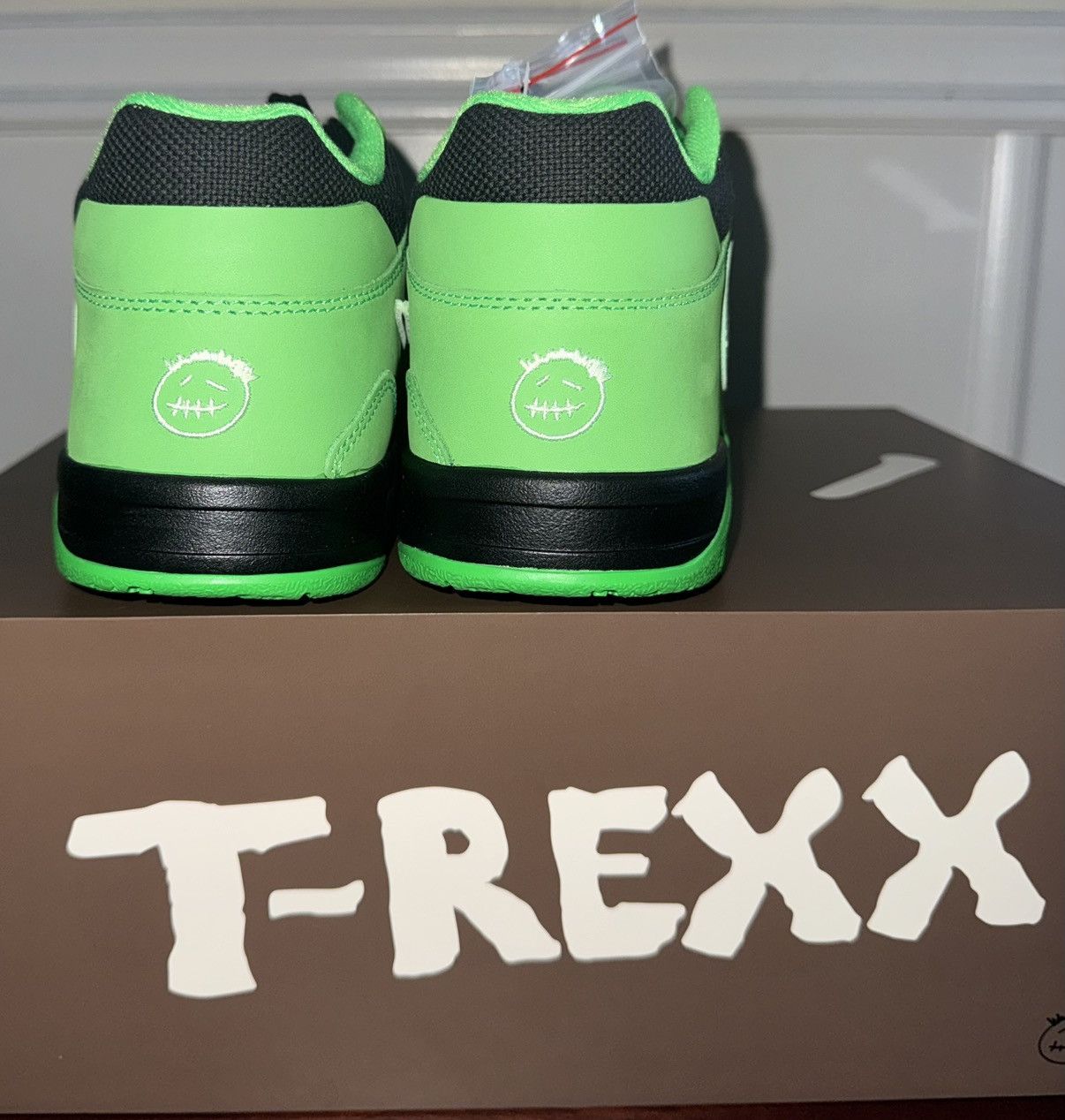 Nike × Travis Scott Jordan CJ1 T-Rexx Travis Scott Green Spark size 10.5 Size US 10.5 / EU 43-44 - 8 Thumbnail