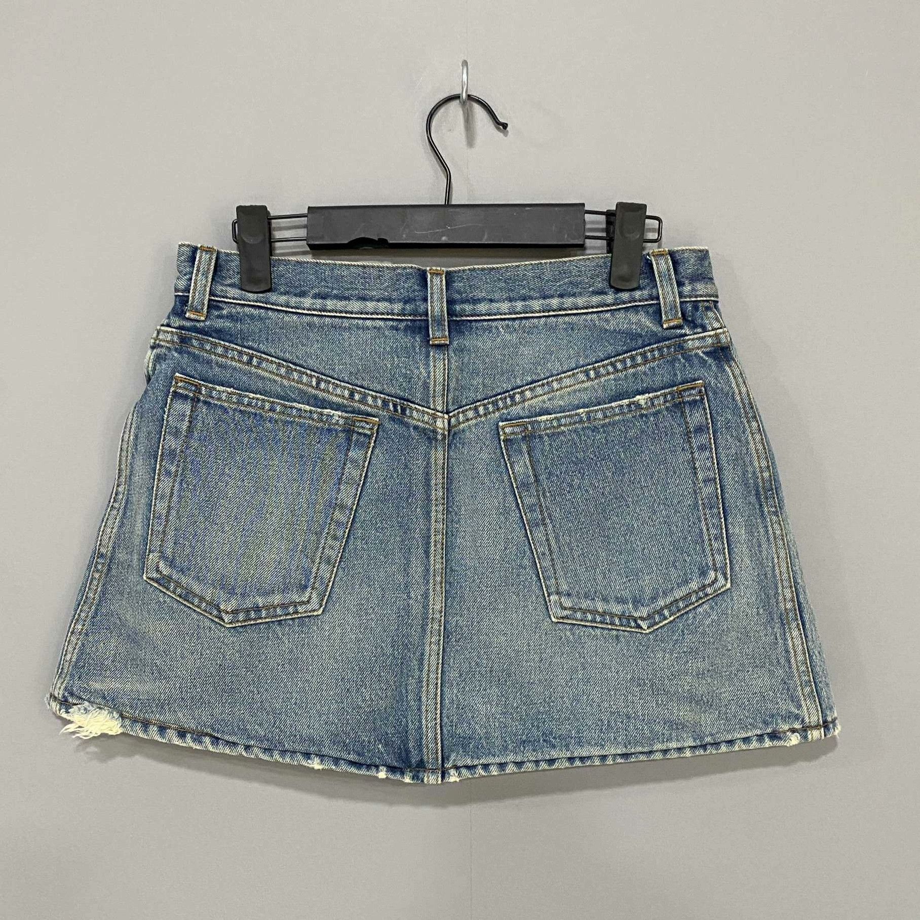 Balenciaga Balenciaga Denim Skirt 30 Women Size 30" / US 8 / IT 44 - 1 Thumbnail