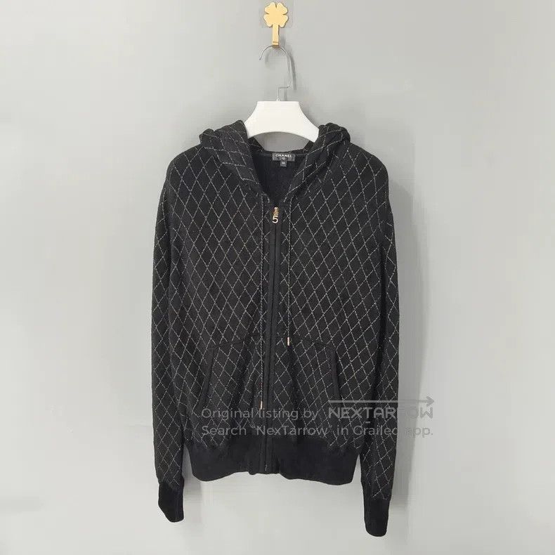 Chanel Chanel Towel fabric black and gold zipper hoodie Size XS / US 0-2 / IT 36-38 - 1 Thumbnail