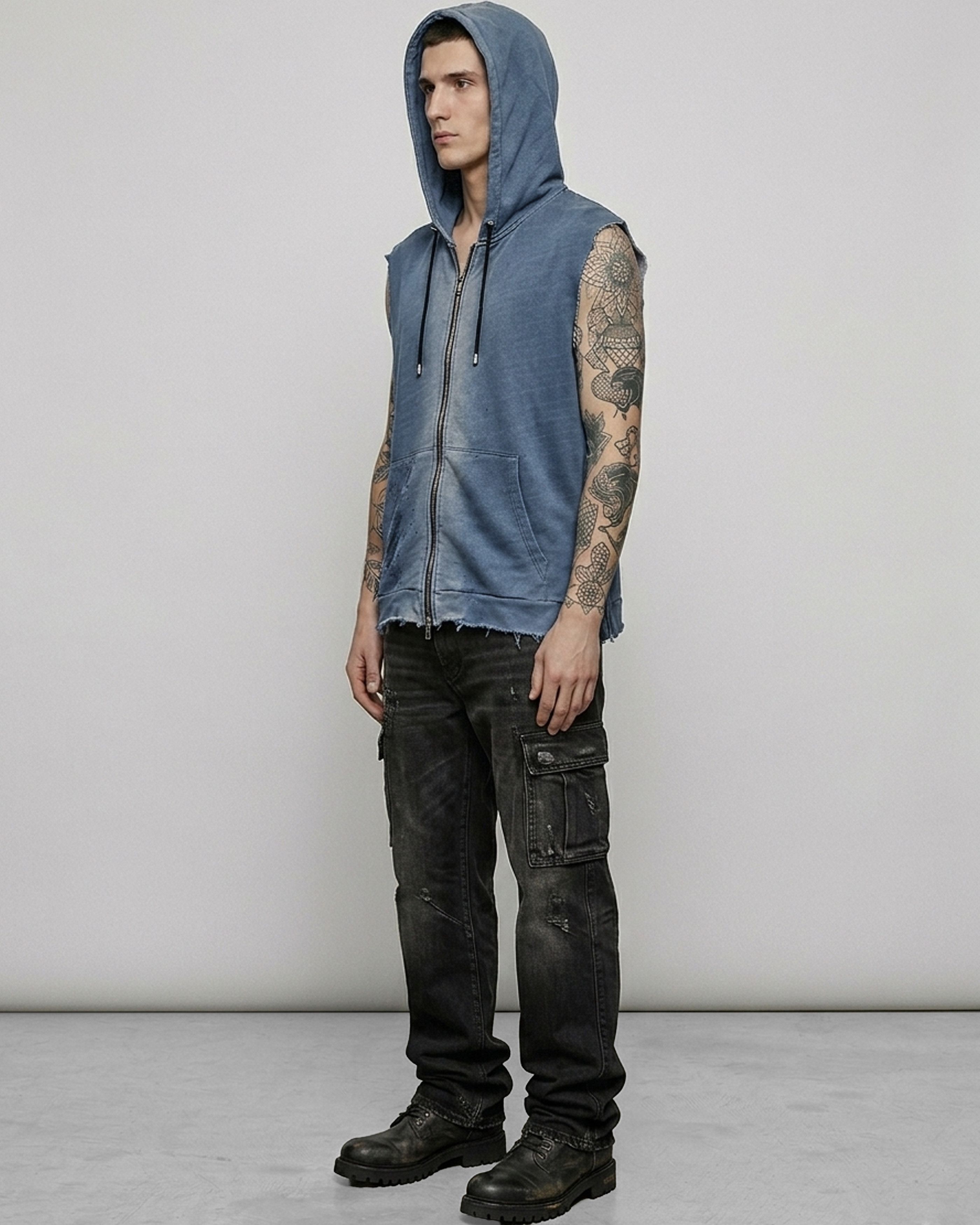 Balmain Archival Crest Sleeveless Zip Hoodie Size US XL / EU 56 / 4 - 3 Thumbnail