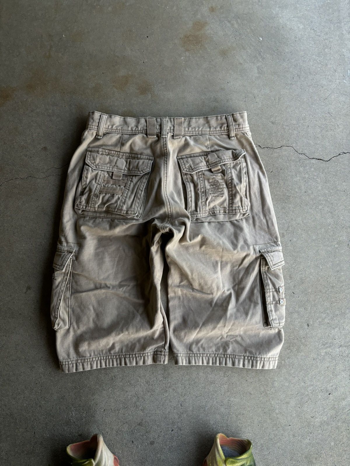 Vintage Crazy Tan Dickies Y2K Tactical Multi-pocket Carpenter Shorts Size US 28 / EU 44 - 2 Thumbnail